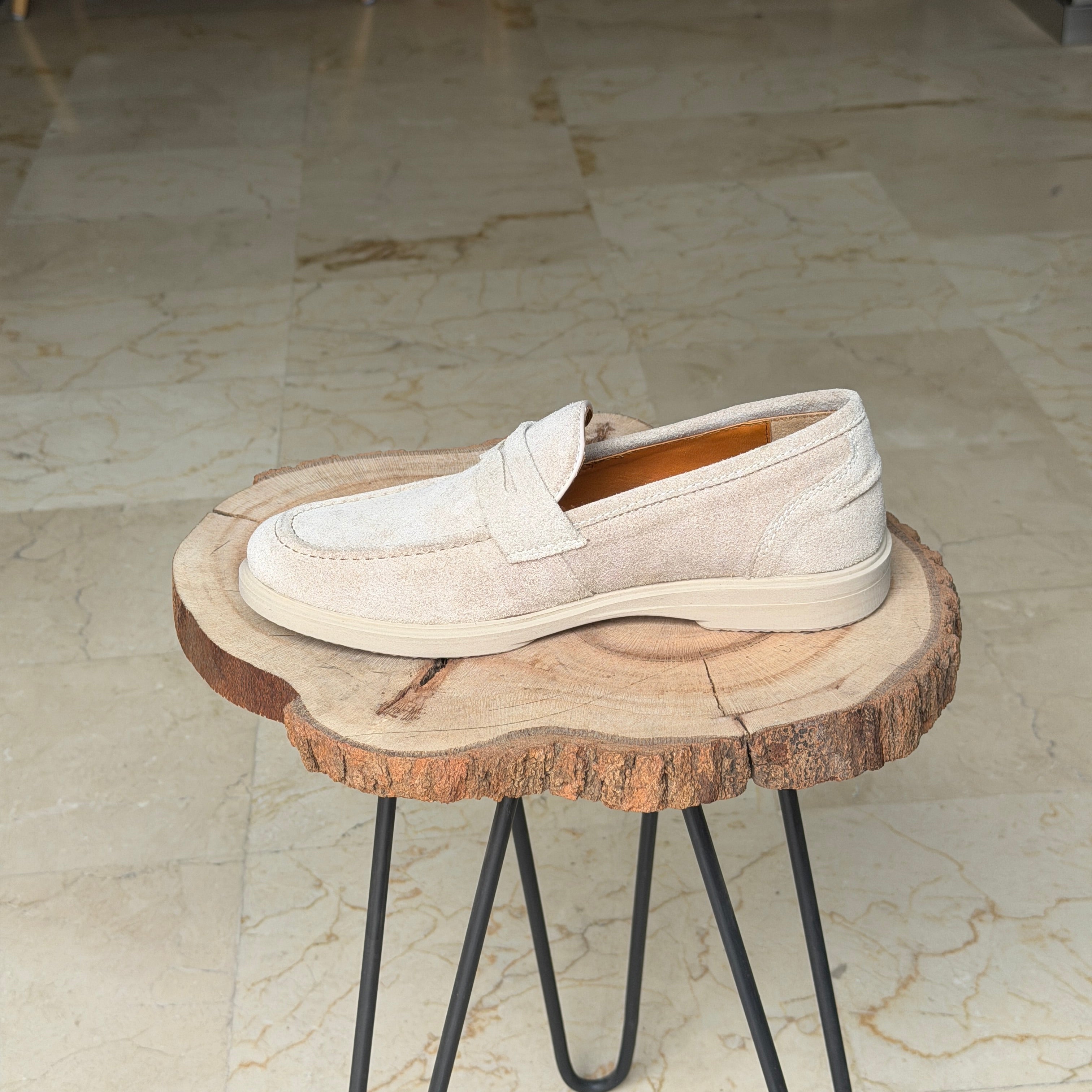 MOCASSIN EN DAIM BERLIN 051 BEIG - Shopilo Shoes