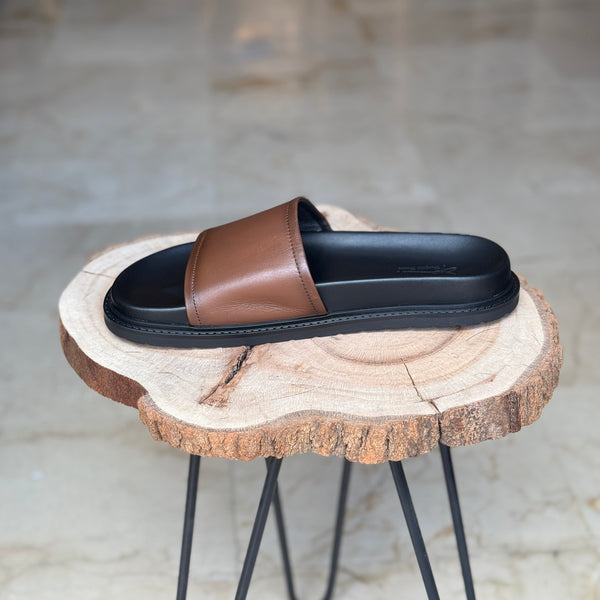 SANDALE EN CUIR  - SSS