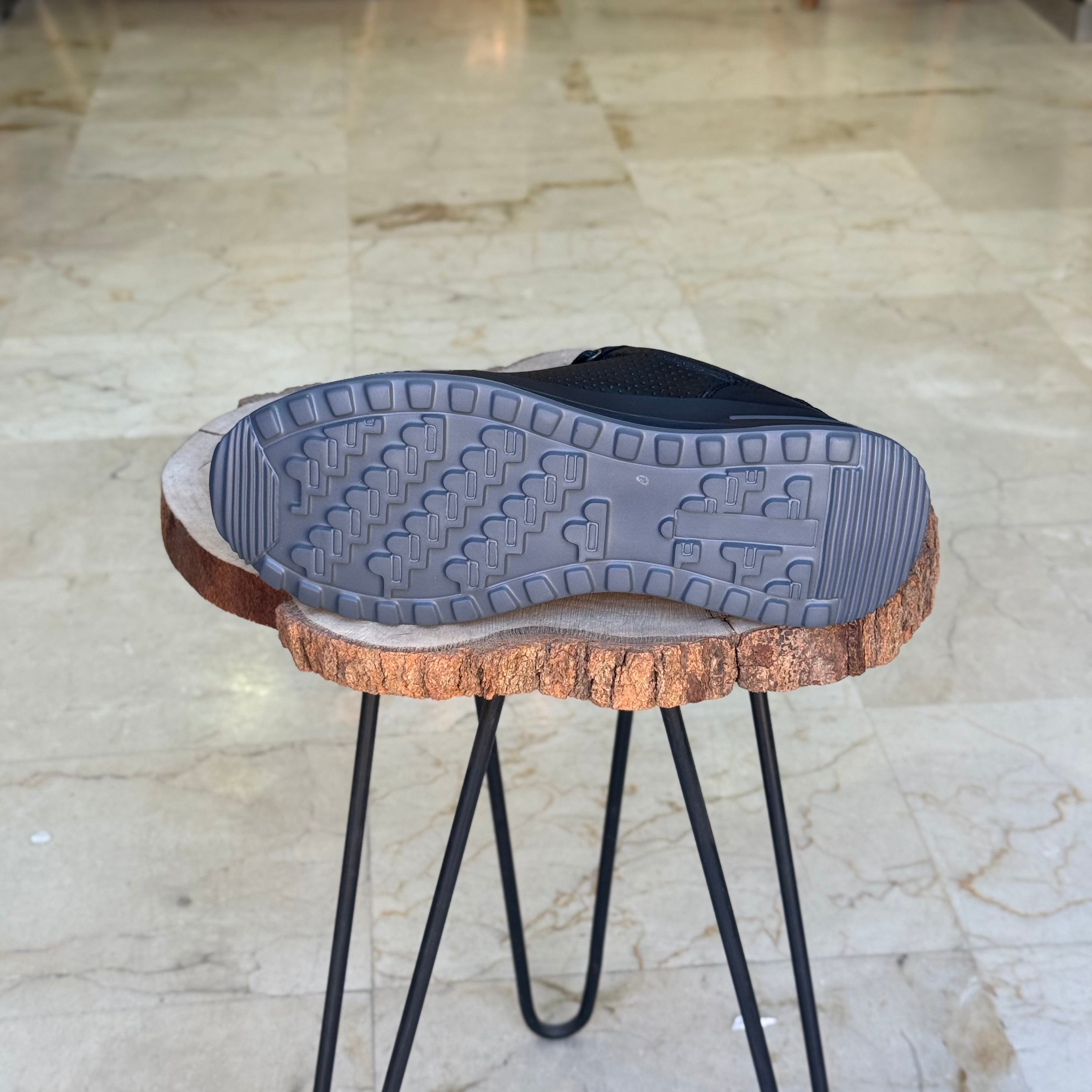 Basket en cuir - 921 noir - Shopilo Shoes