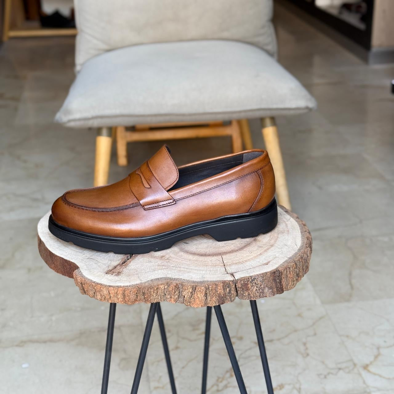 CHAUSSURES EN CUIR VÈRITABLES 109 TABA
