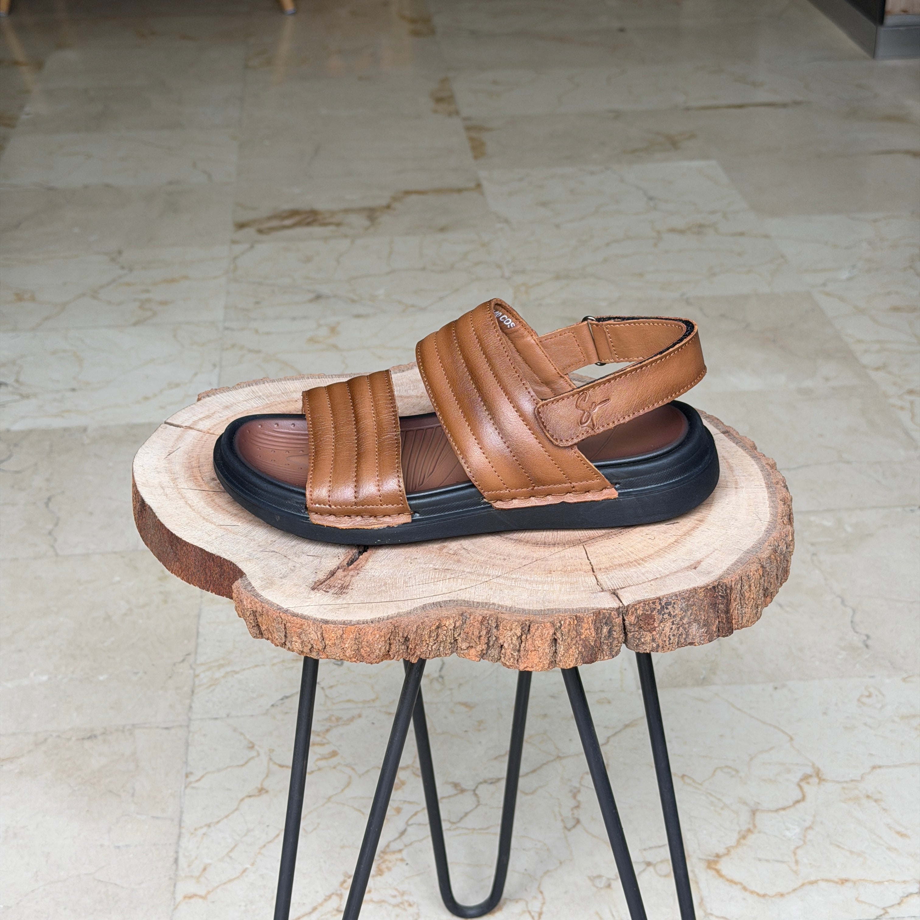 SANDALE EN CUIR Ergonomic Arch S41 TABA