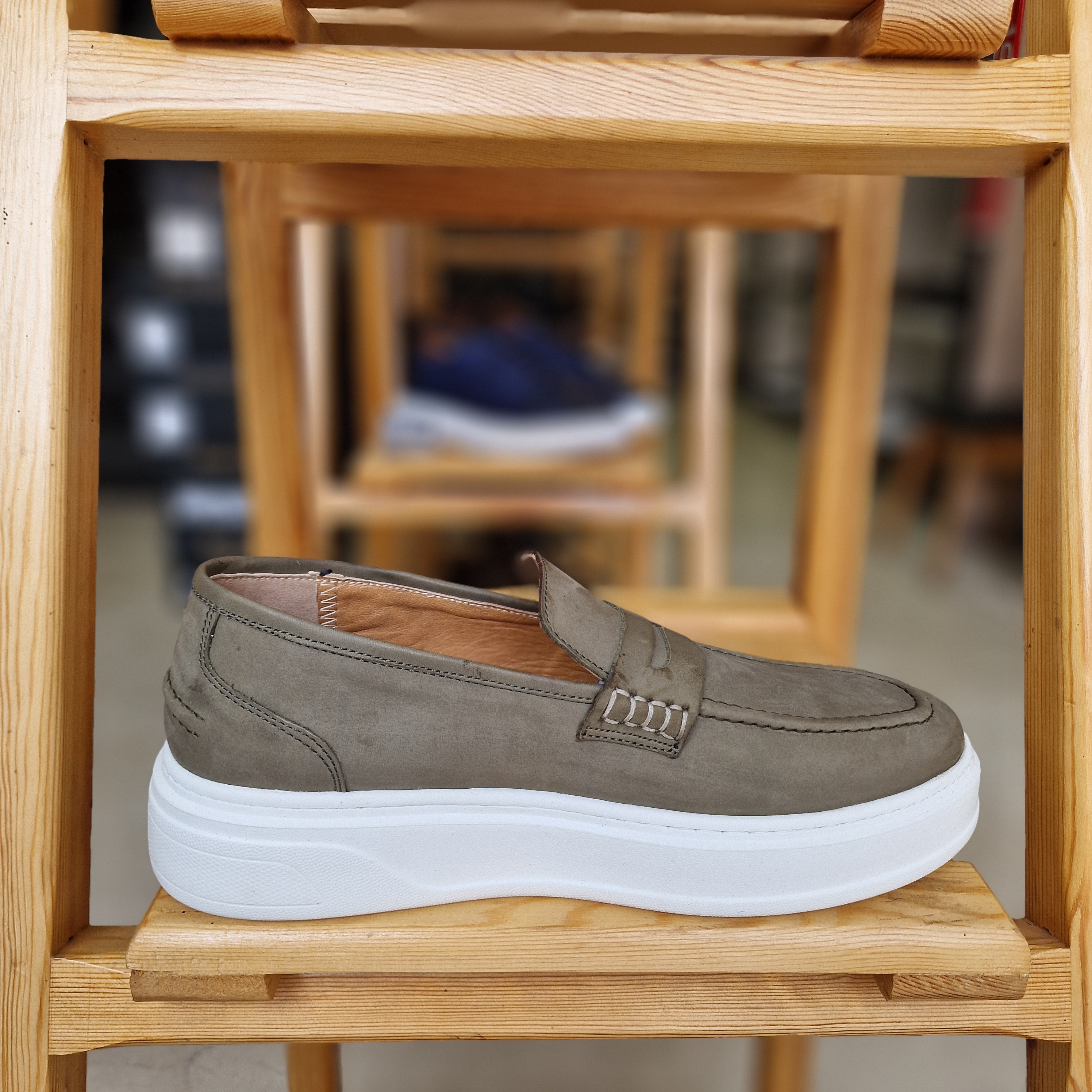 Mocassin En Cuir Adilux 1140 Vert Mentair