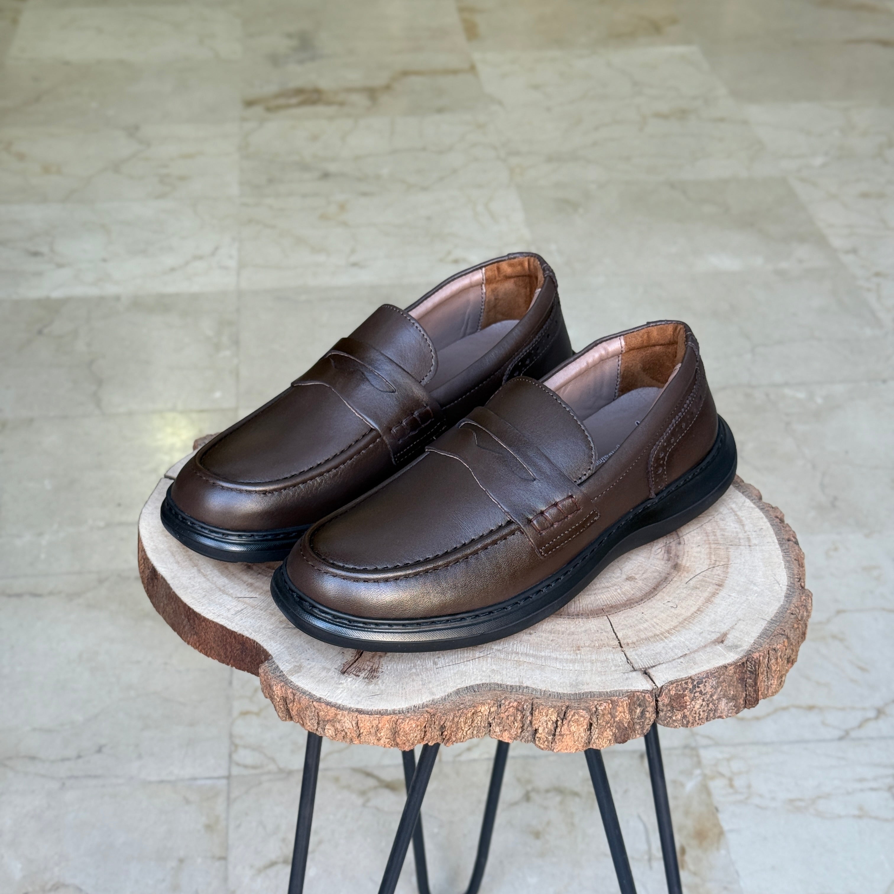 CHAUSSURE MEDICAL EN CUIR  126 MARRON