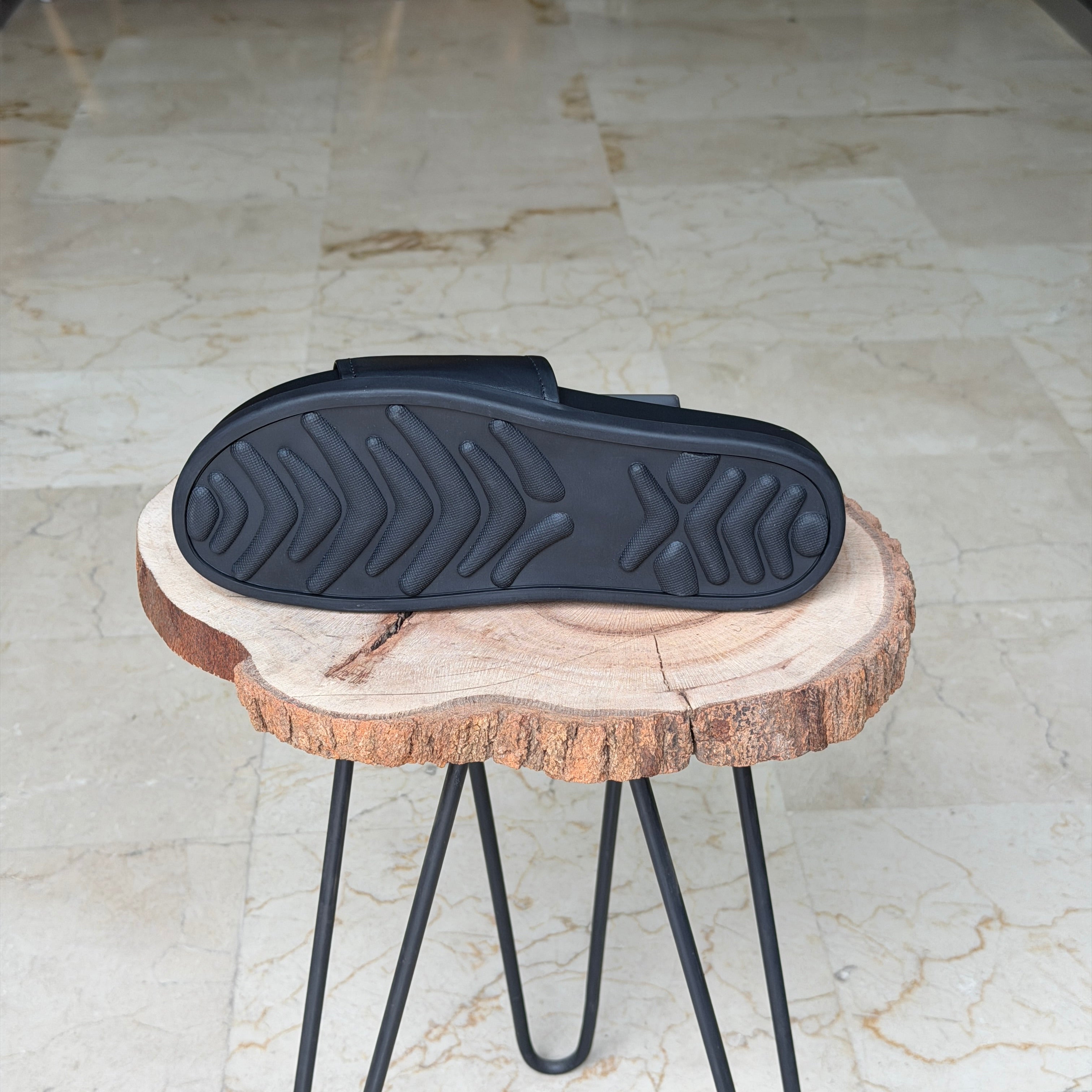 SANDALE EN CUIR Terra-Cuir 218 Noir