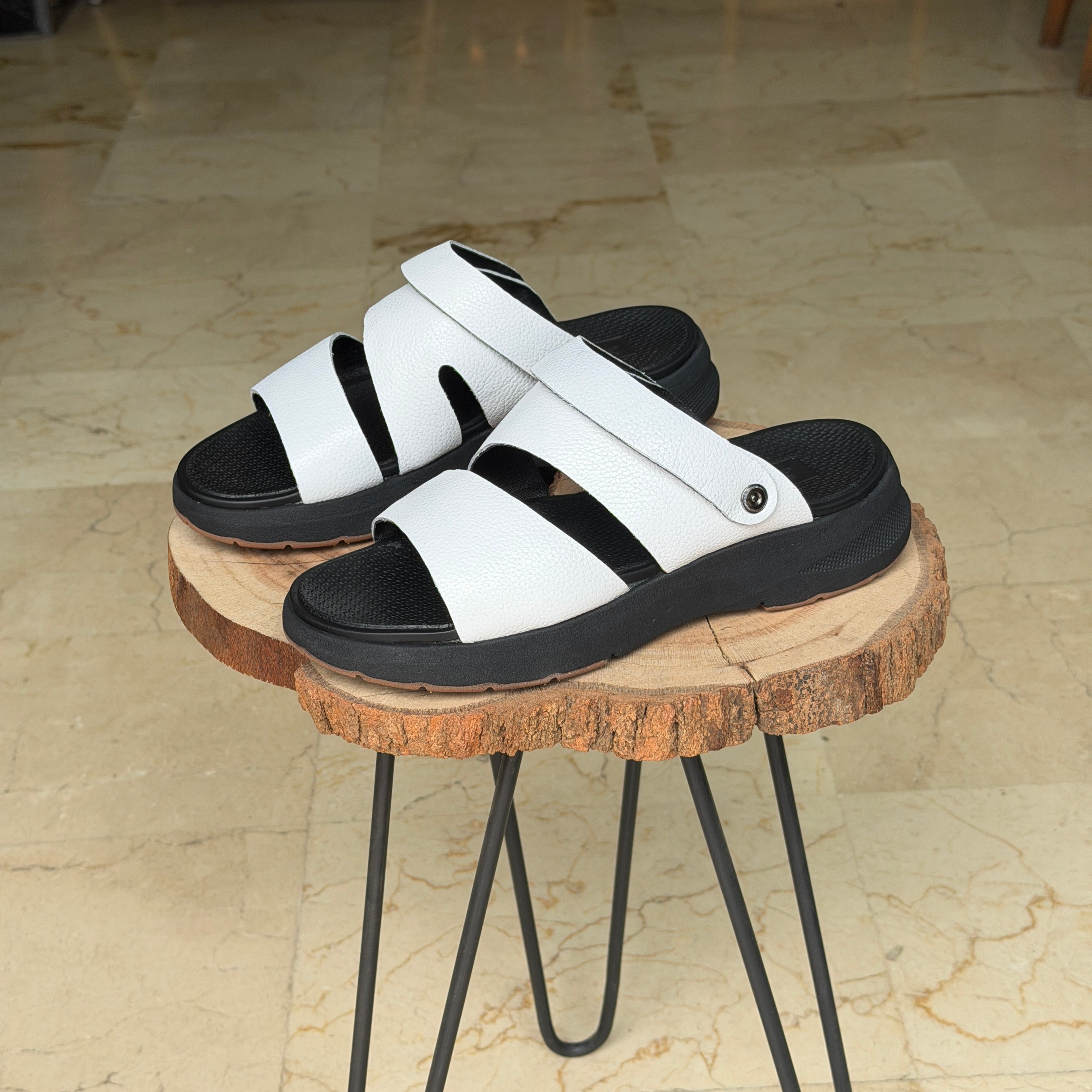 SANDALE EN CUIR HJ103  - OrthoConfort BLANC