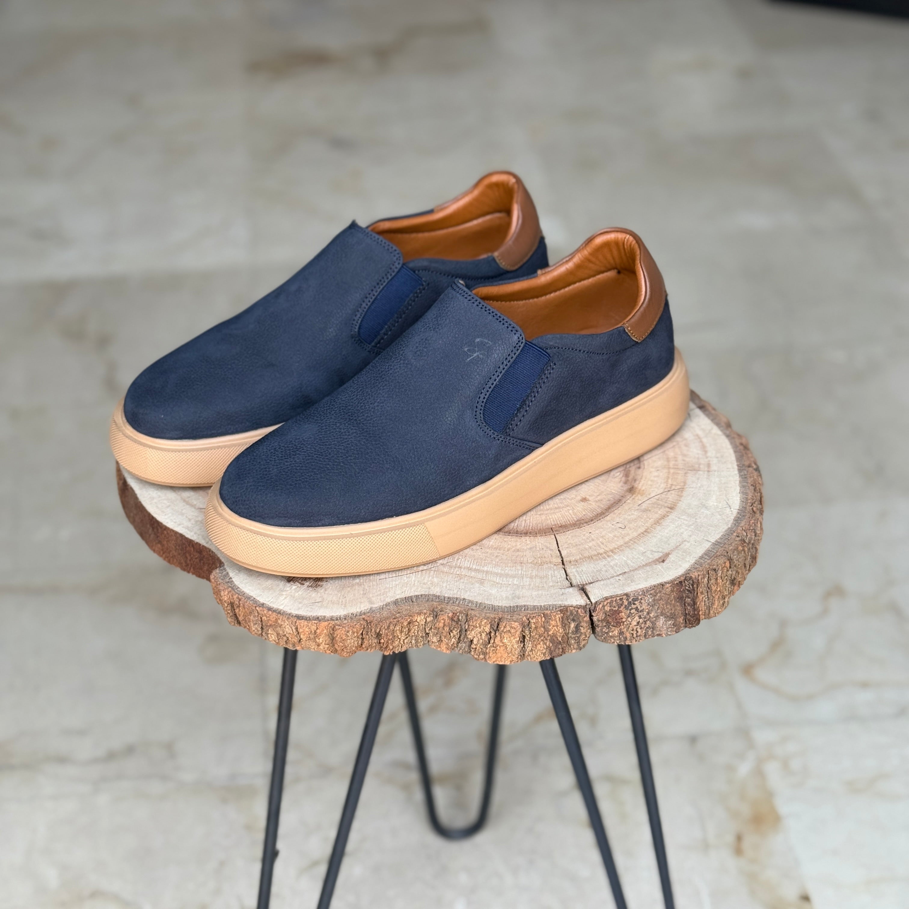 BASKET EN CUIR 816  BLEU NUBUCK