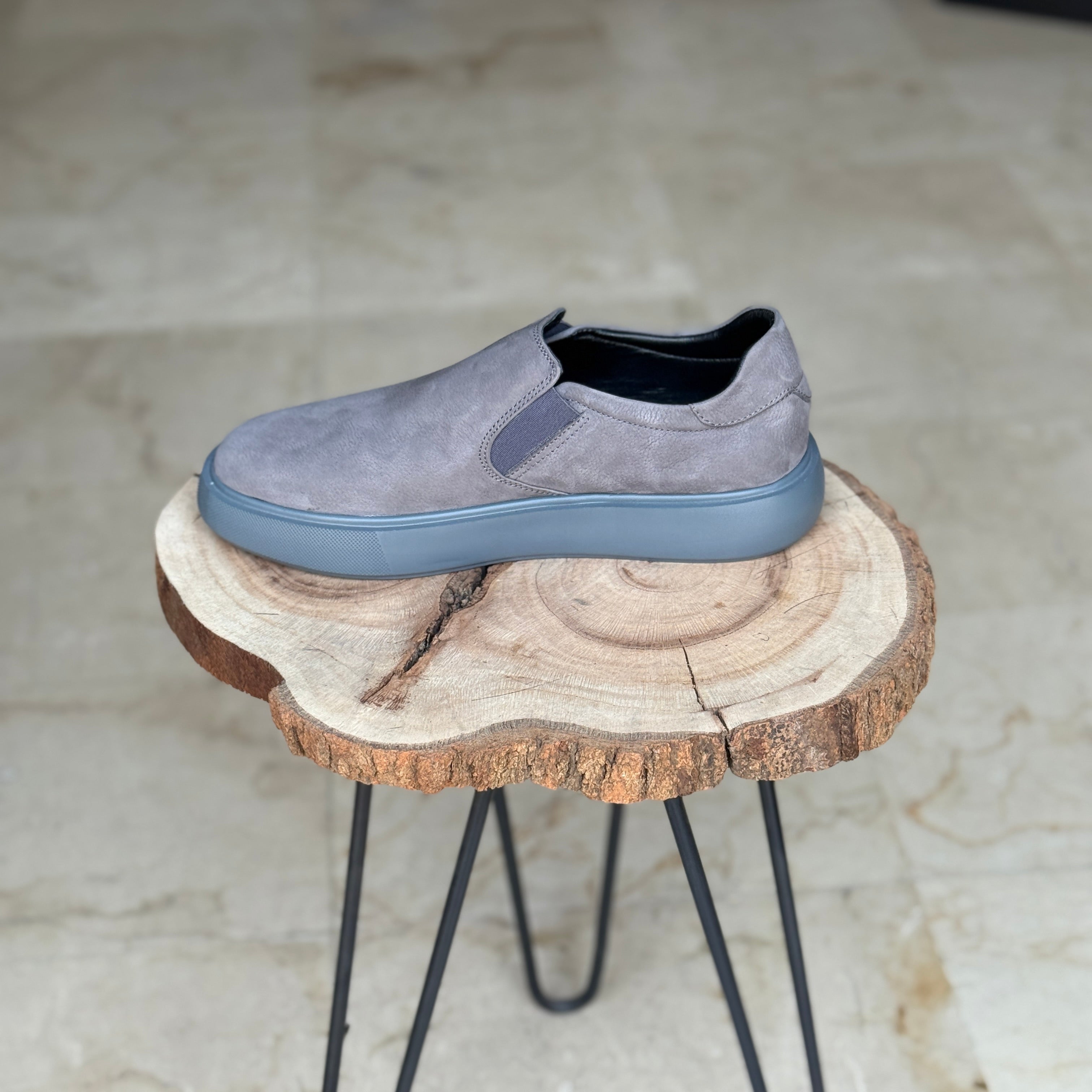 BASKET EN CUIR 816 GRIS NUBUCK