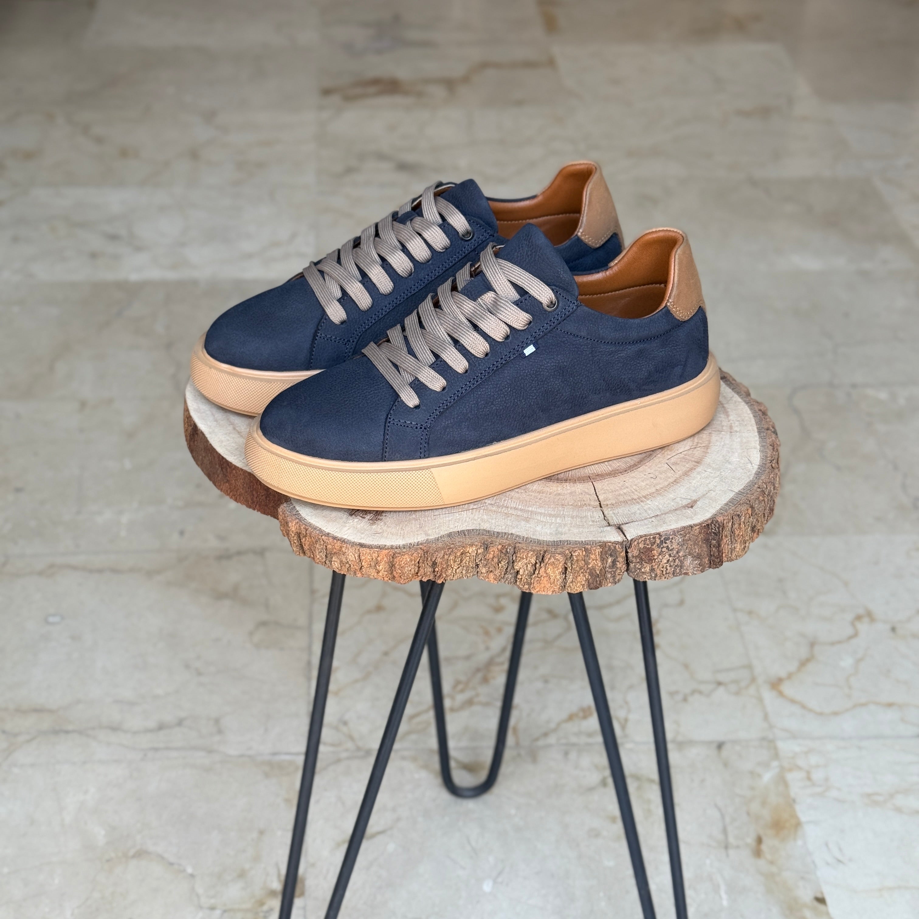BASKET EN CUIR 528 BLEU NUBUCK