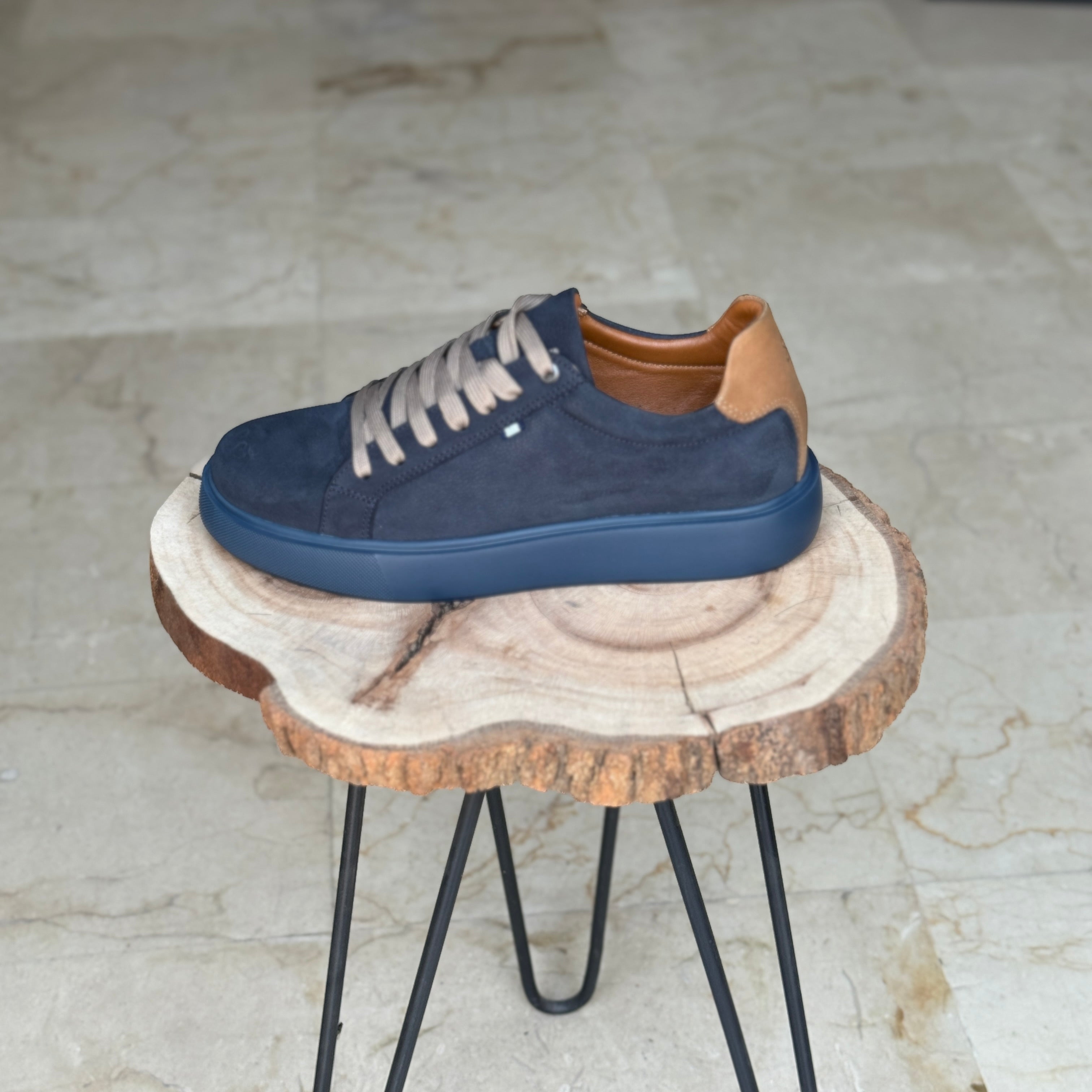 BASKET EN CUIR 528 BLEU NUBUCK