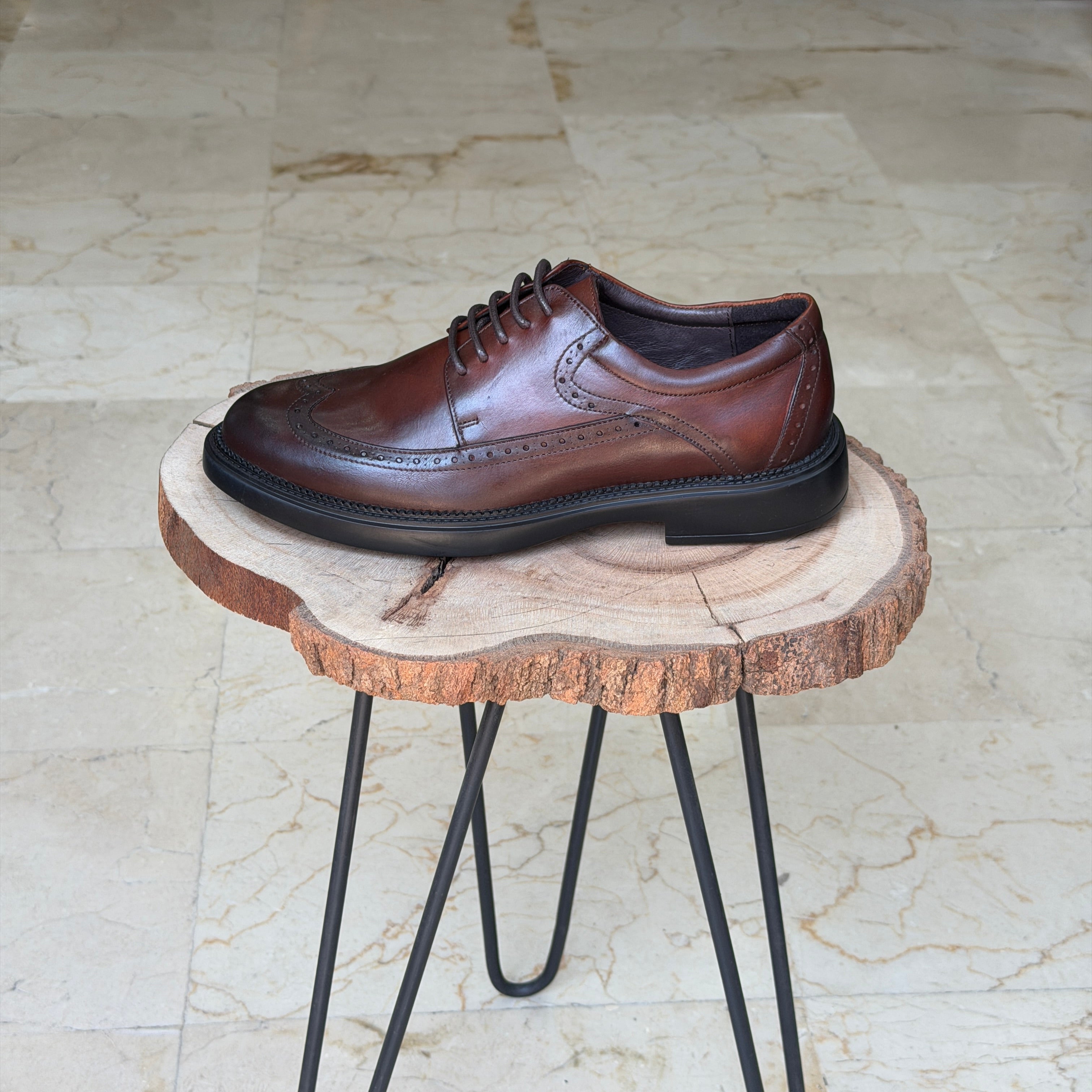 CHAUSSURES EN CUIR VÈRITABLES 028 taba
