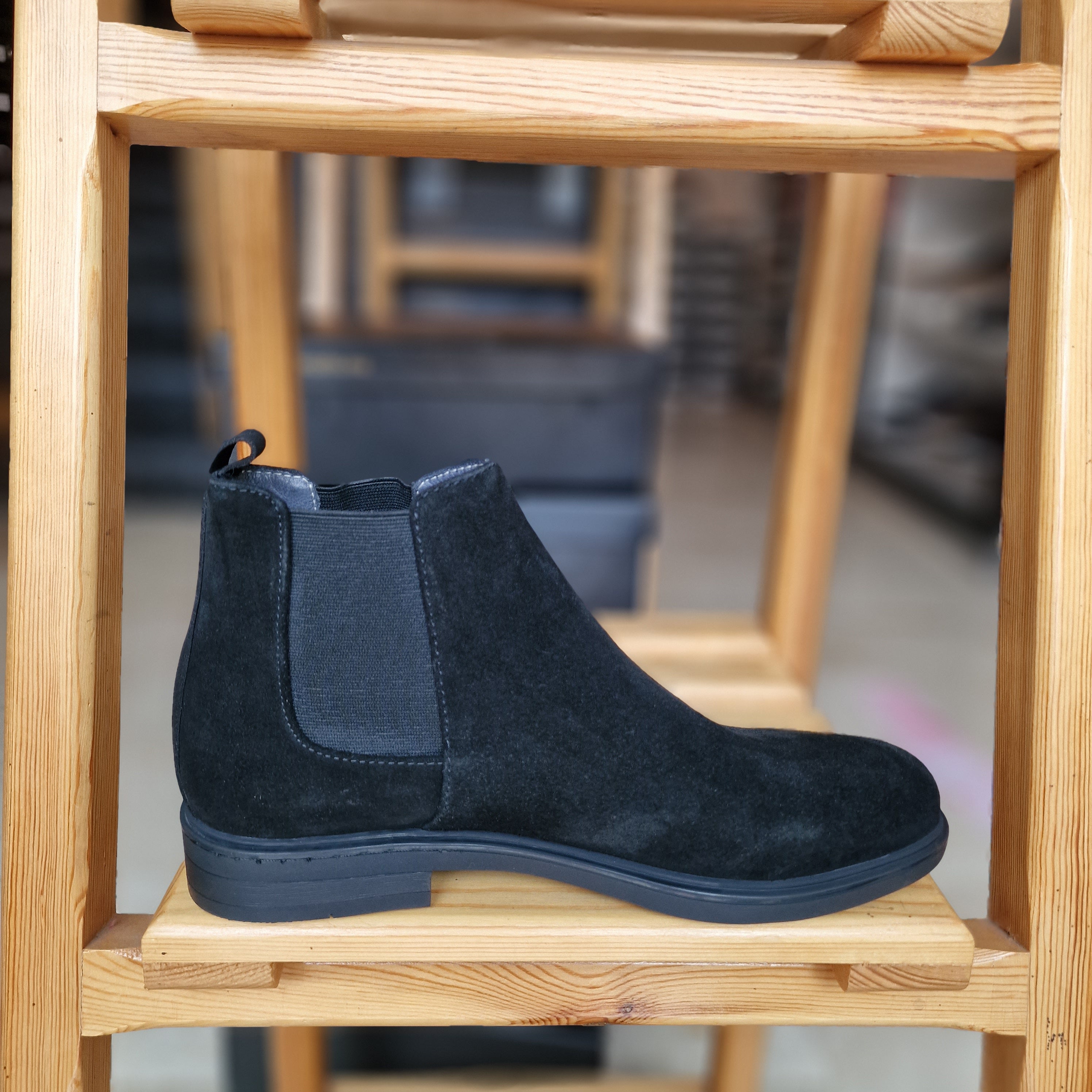 REF: 6040 PRO BOTTINE EN CUIR DAIM NOIR  TX