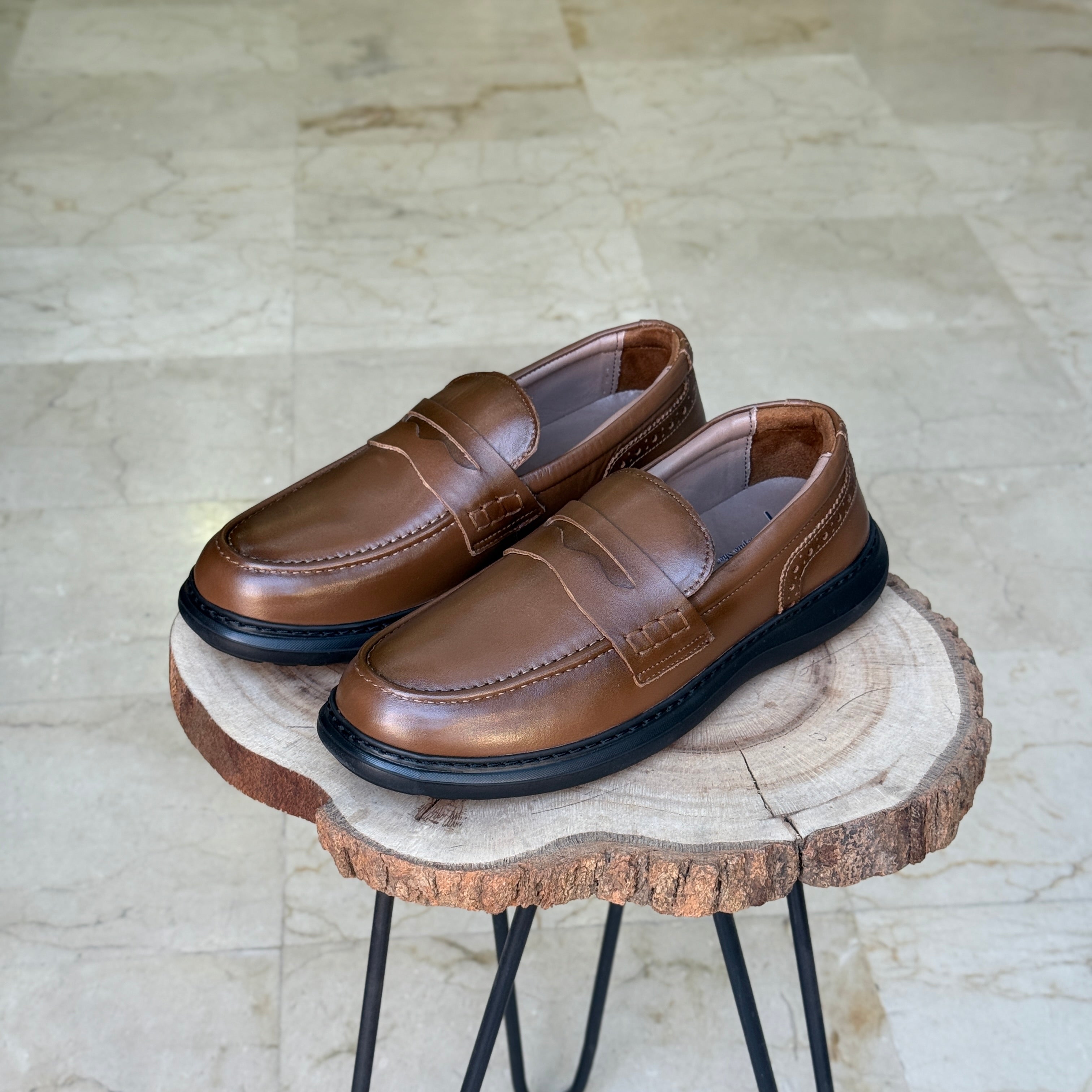 CHAUSSURE MEDICAL EN CUIR 126 TABAC