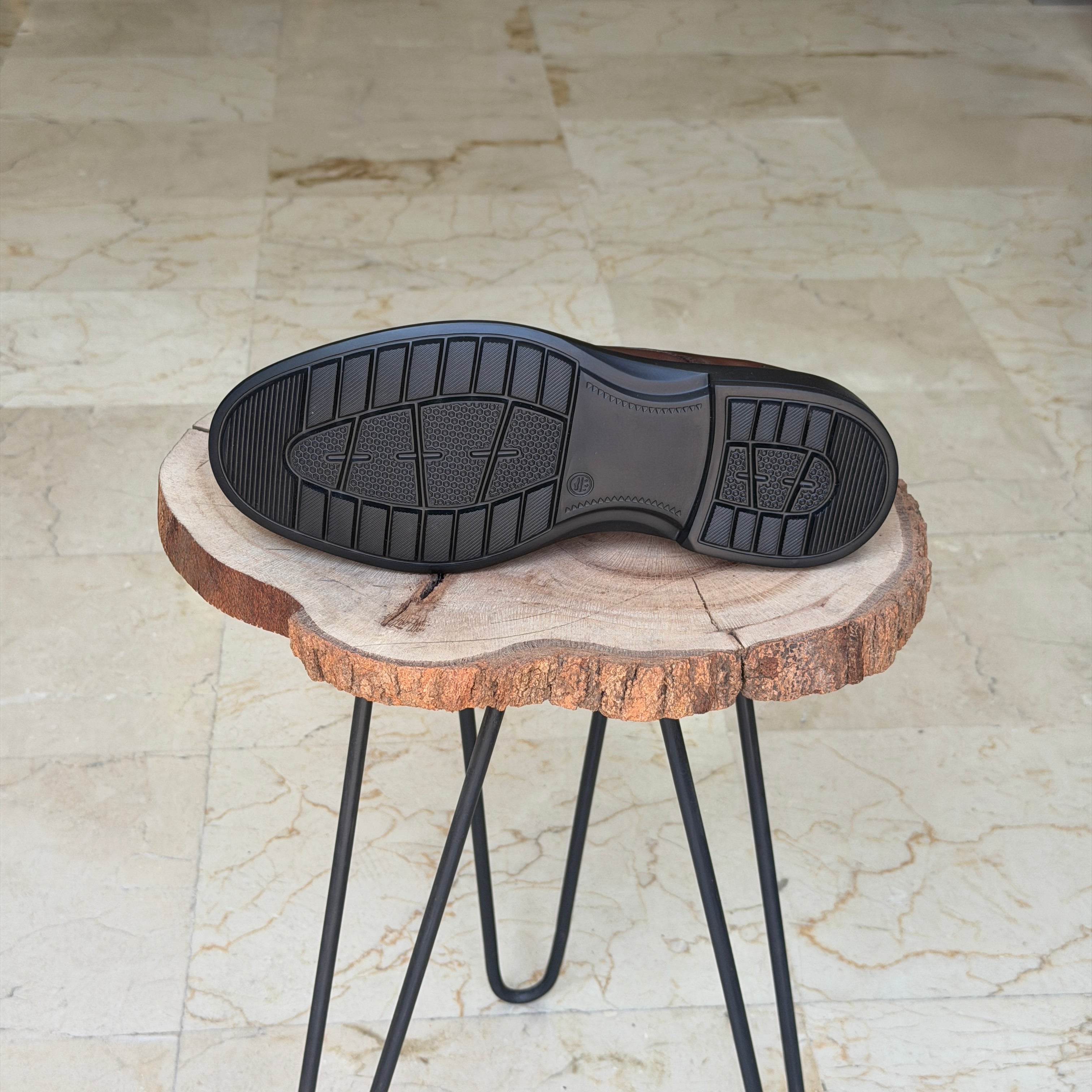 CHAUSSURES EN CUIR VÈRITABLES 060 taba