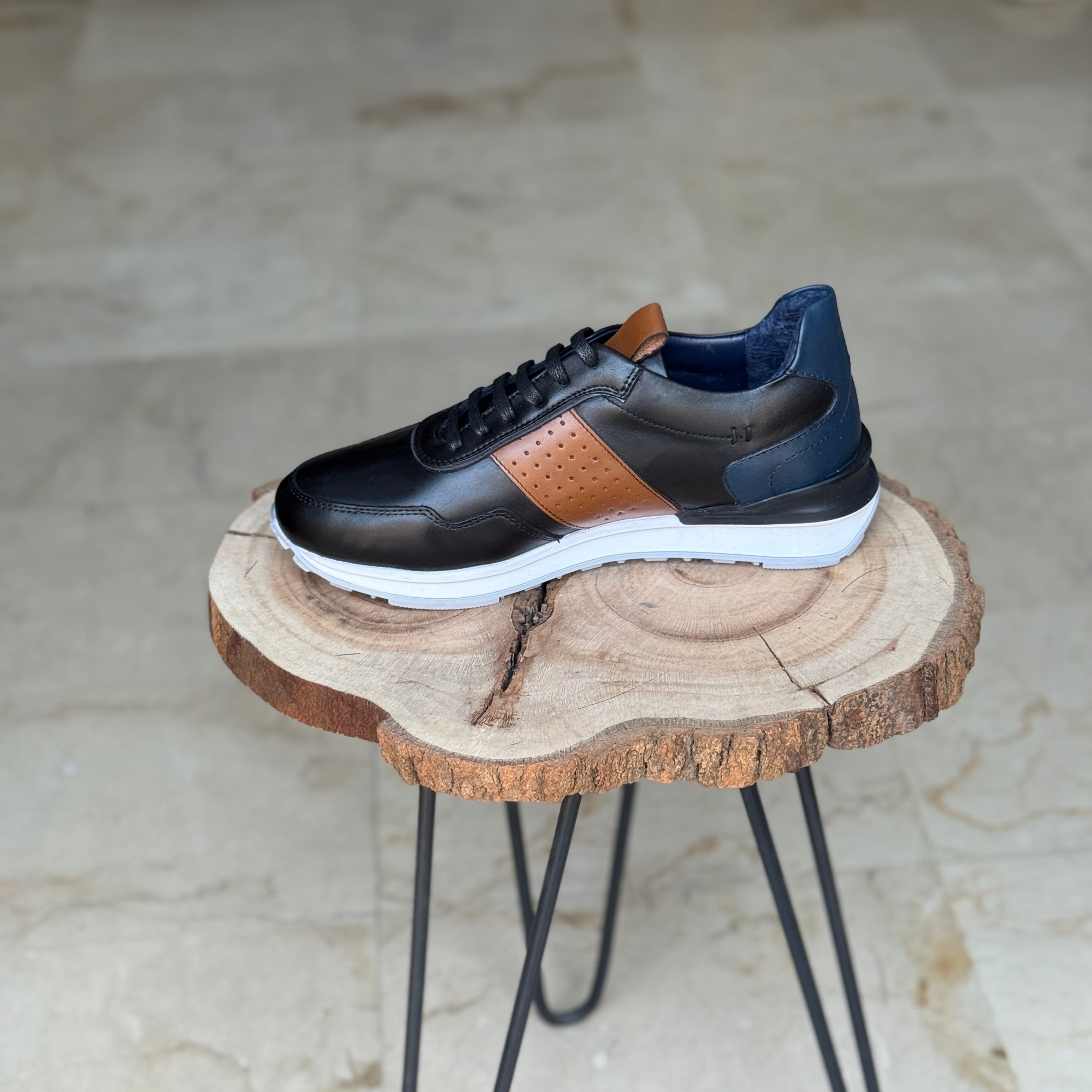 BASKET EN CUIR RC 651 NOIR