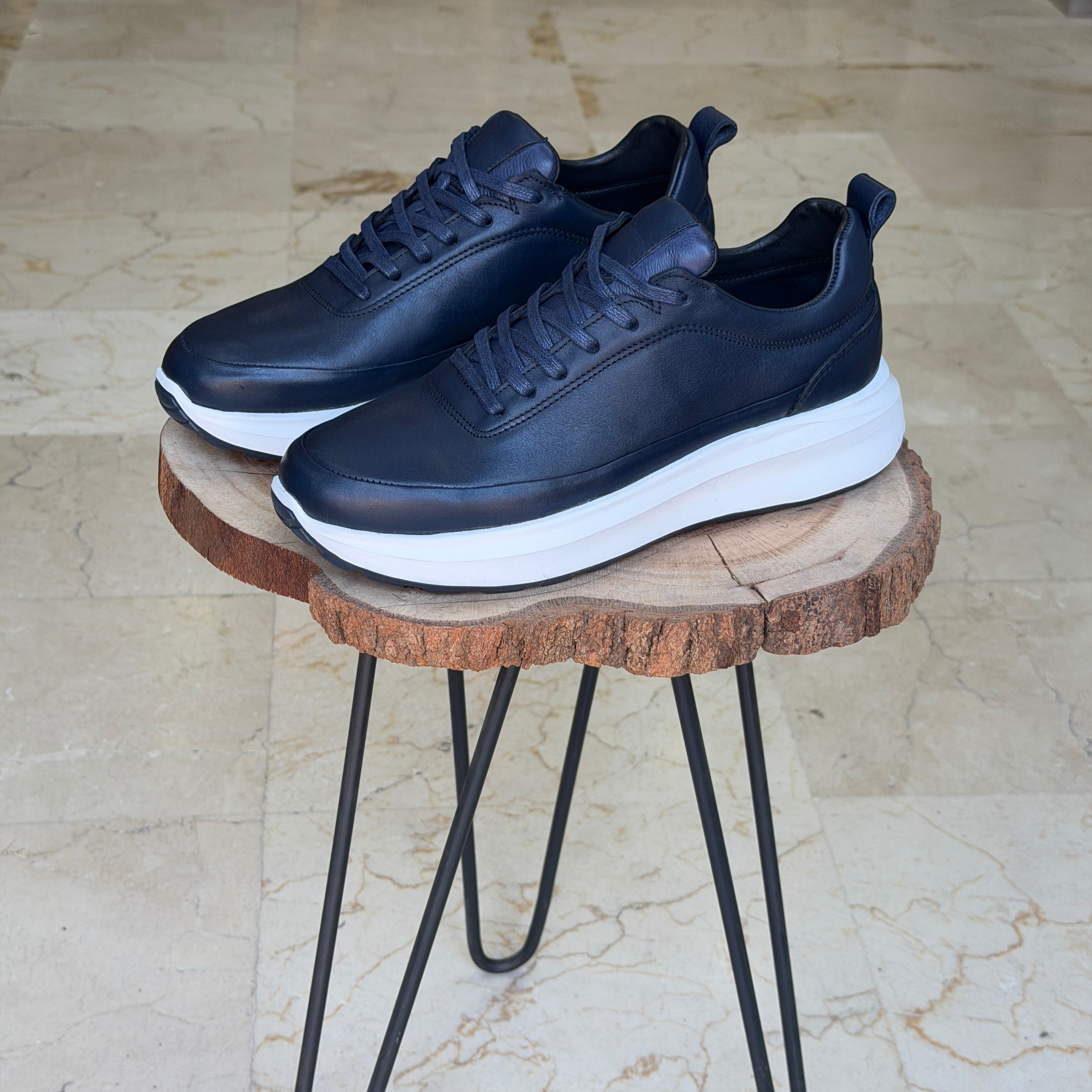 Basket en cuir - 934 BLEU