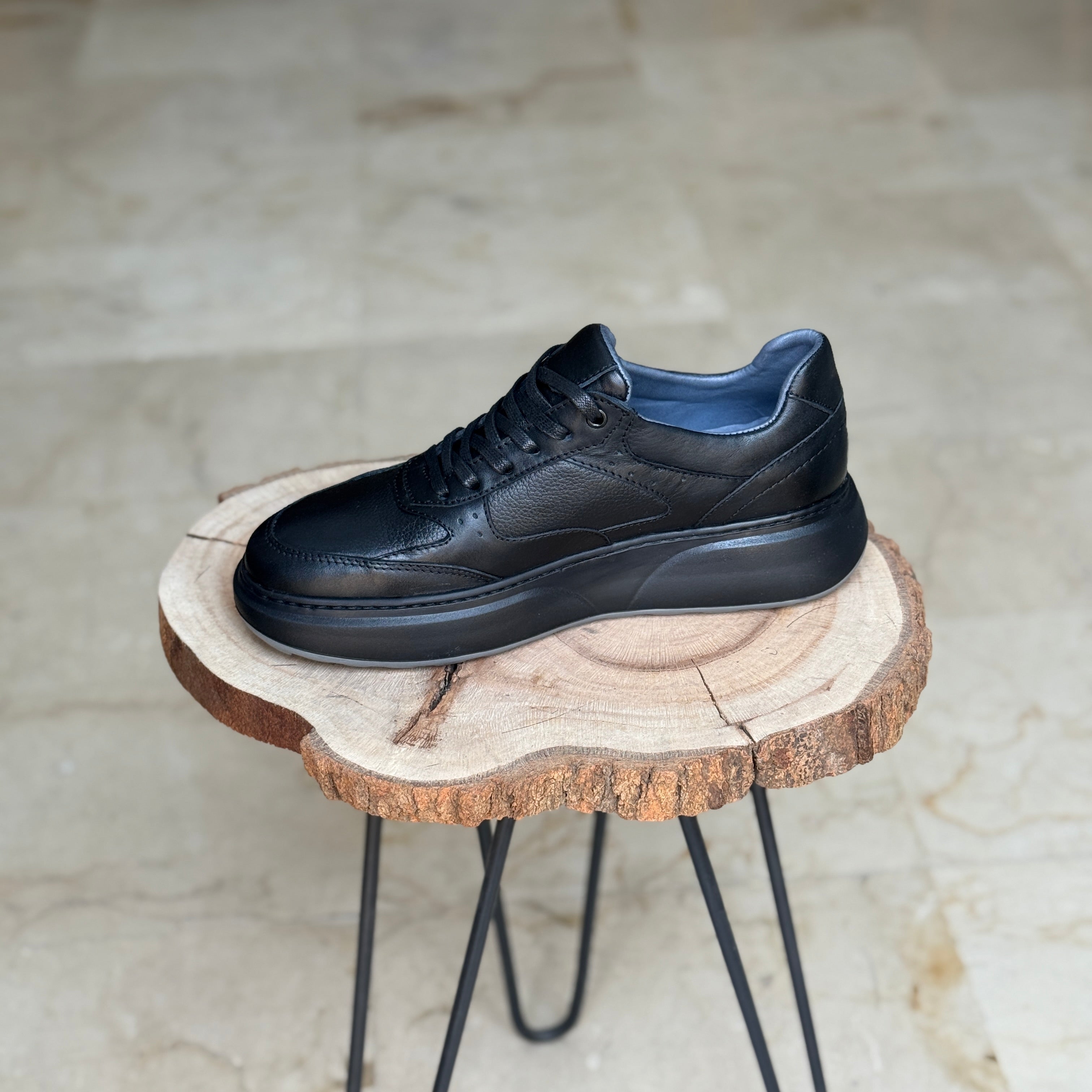 BASKET EN CUIR - 874 NOIR