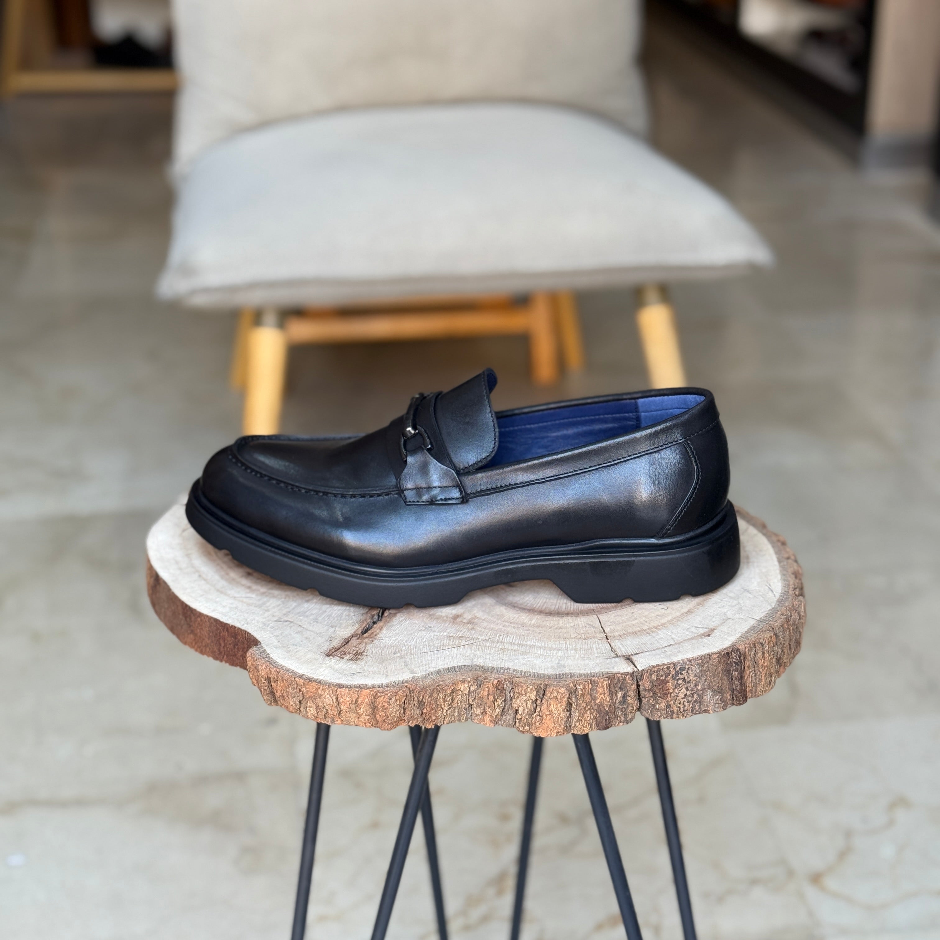 CHAUSSURES EN CUIR VÈRITABLES 108 NOIR