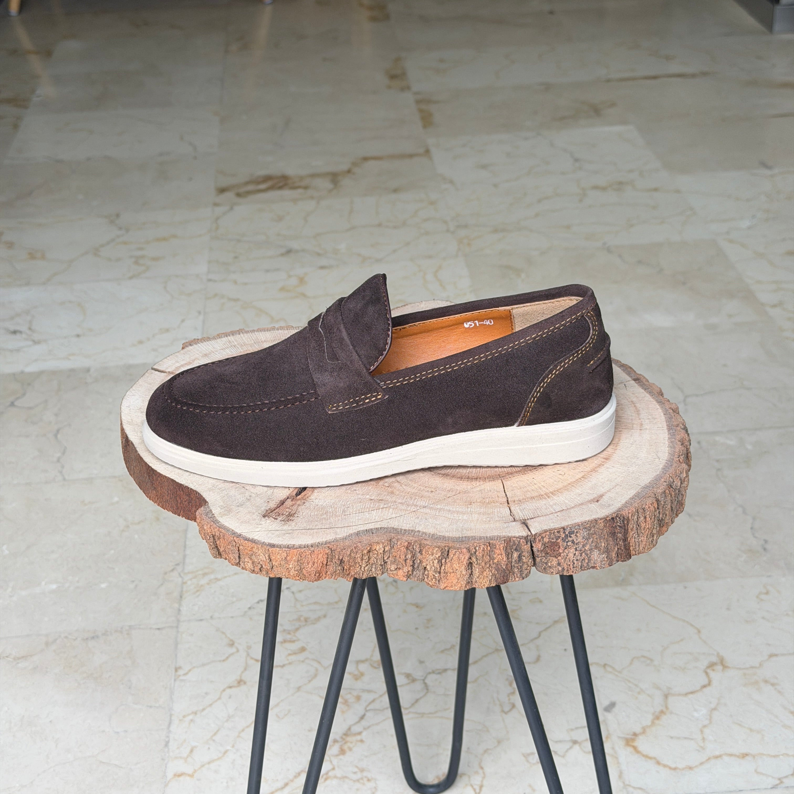 MOCASSIN EN DAIM BERLIN 051 MARRON - Shopilo Shoes