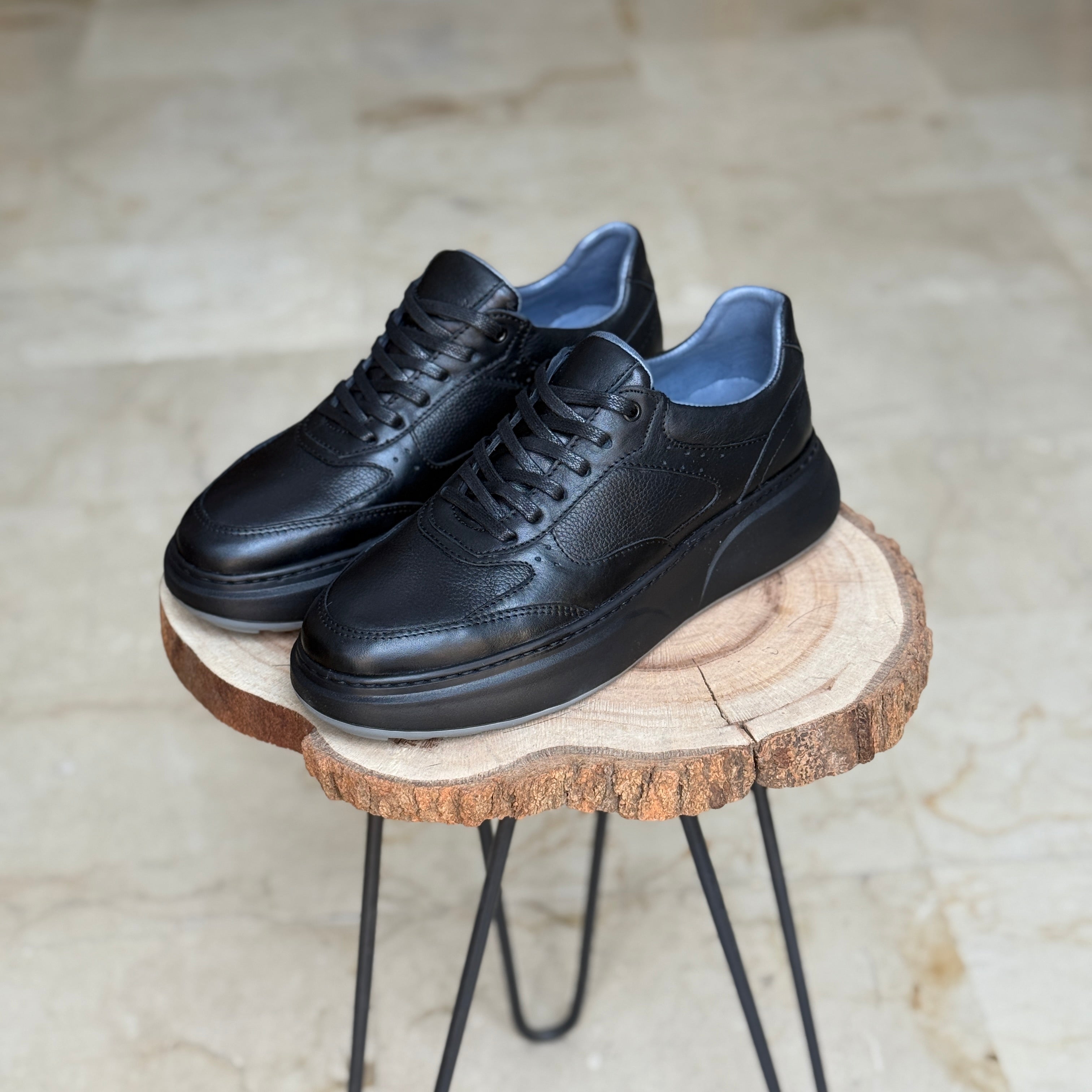 BASKET EN CUIR - 874 NOIR