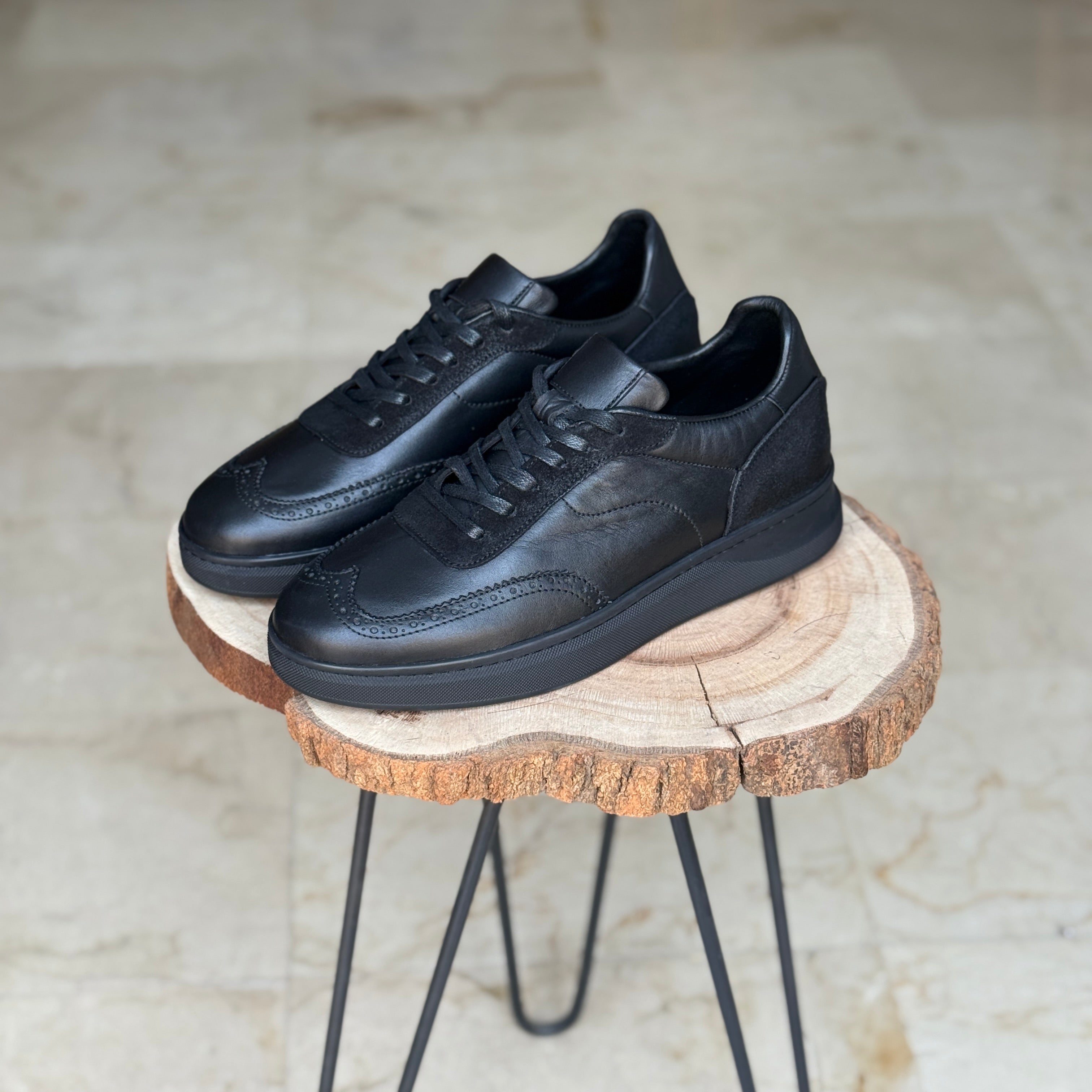 BASKET EN CUIR 884 NOIR
