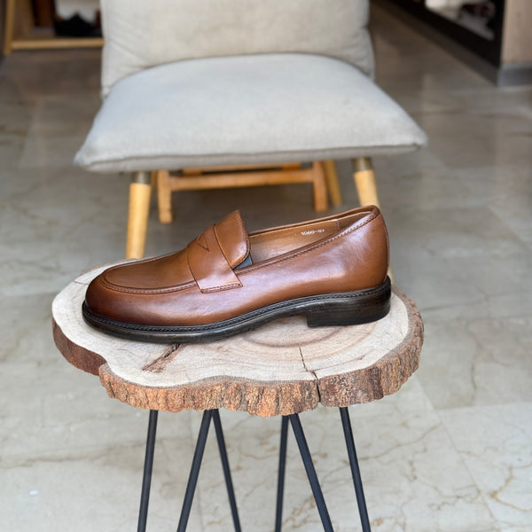 CHAUSSURES EN CUIR VÈRITABLES  REF: IT1060 TABA