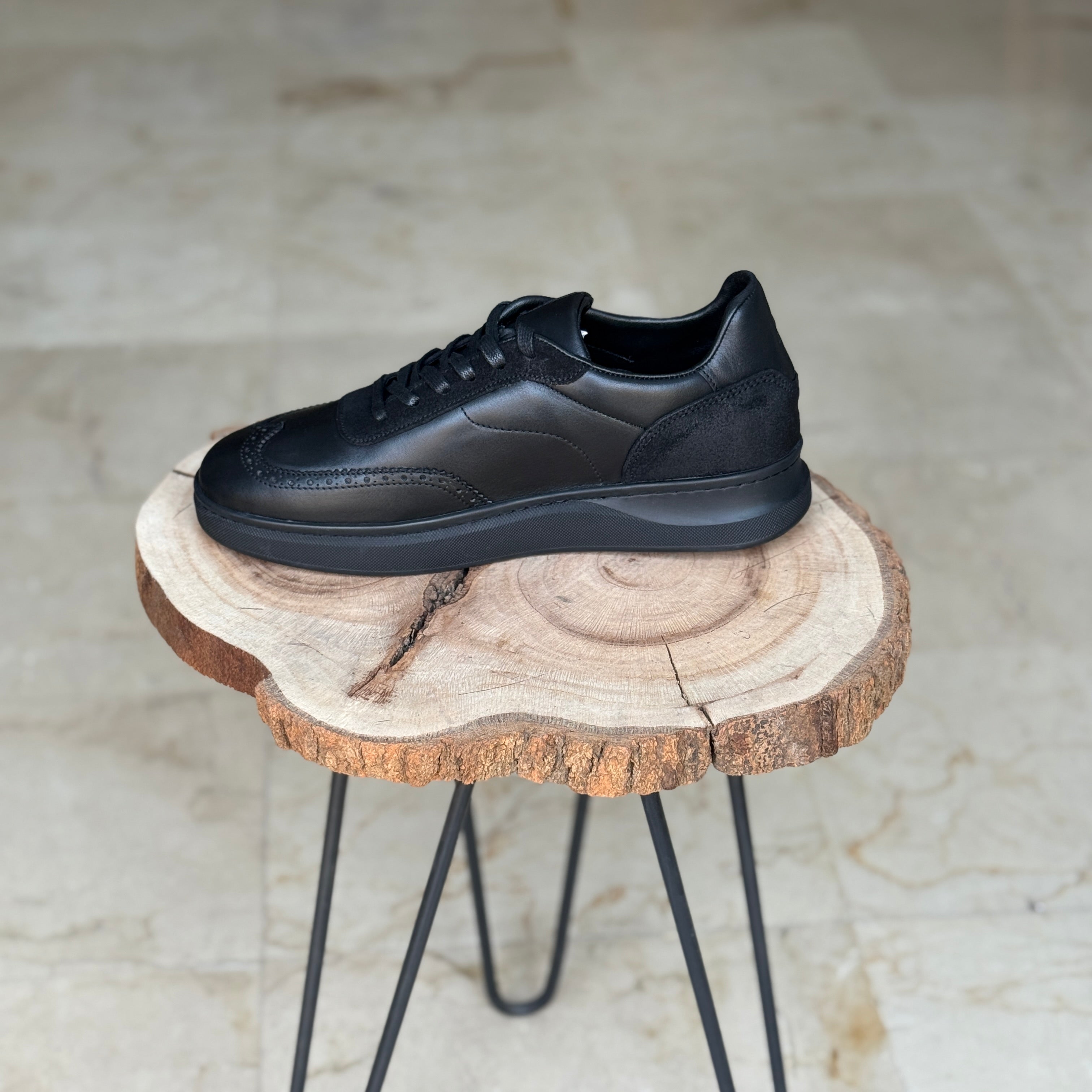 BASKET EN CUIR 884 NOIR