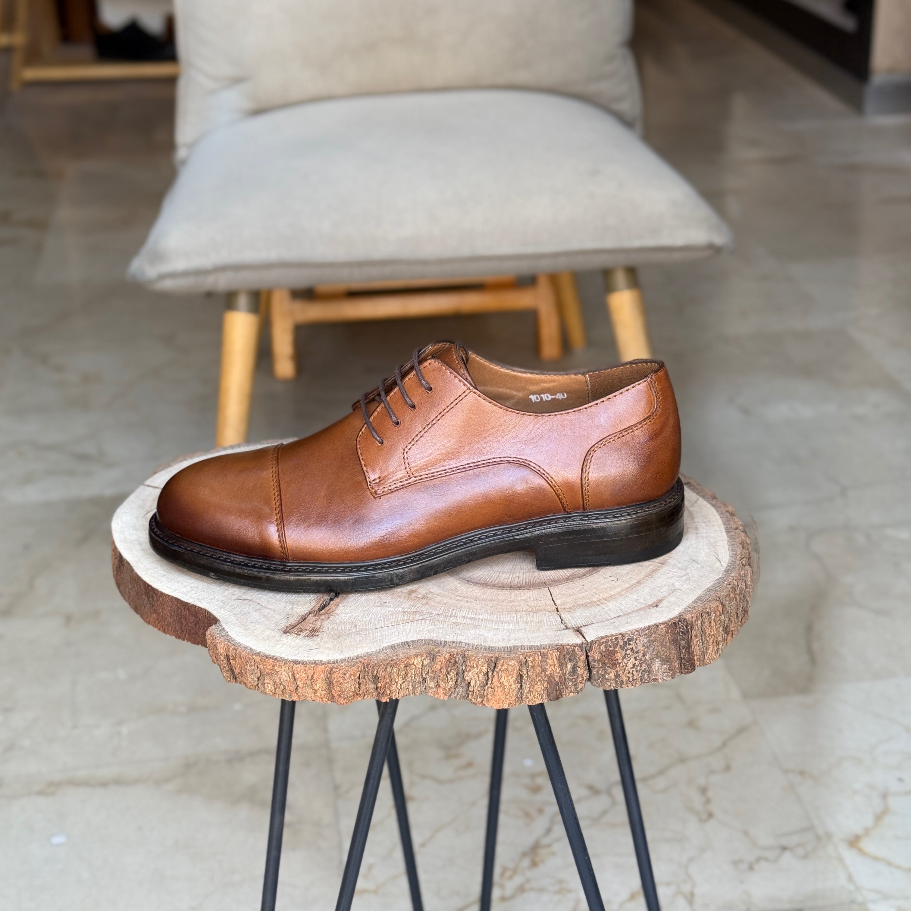 CHAUSSURES EN CUIR VÈRITABLES  REF :IT1010 TABA