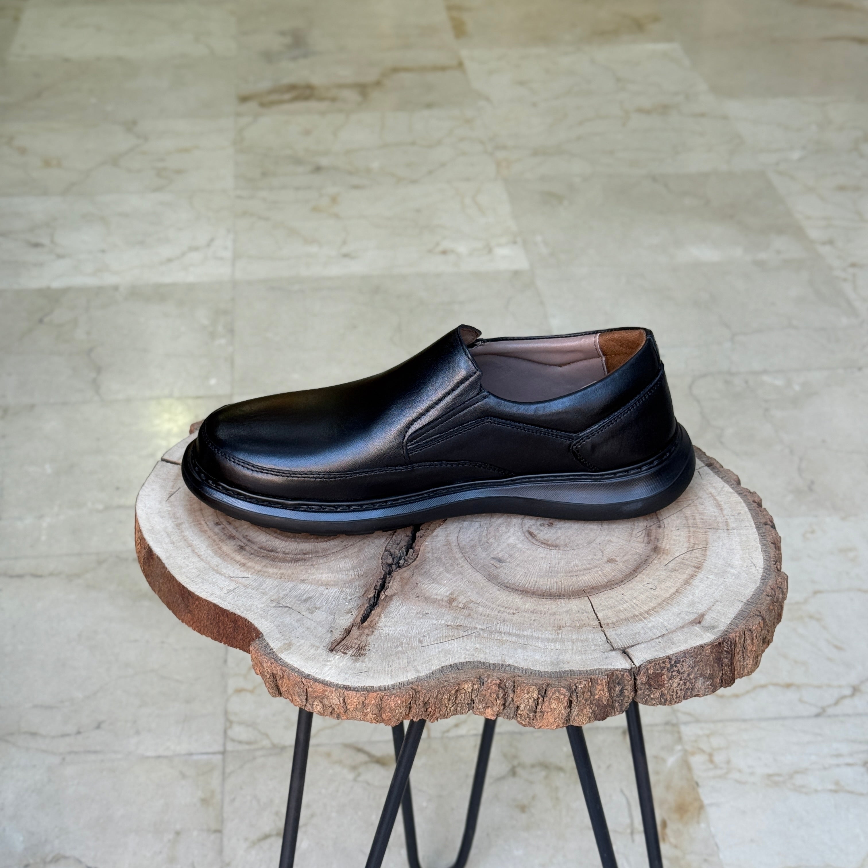 CHAUSSURE MEDICAL EN CUIR  104 NOIR