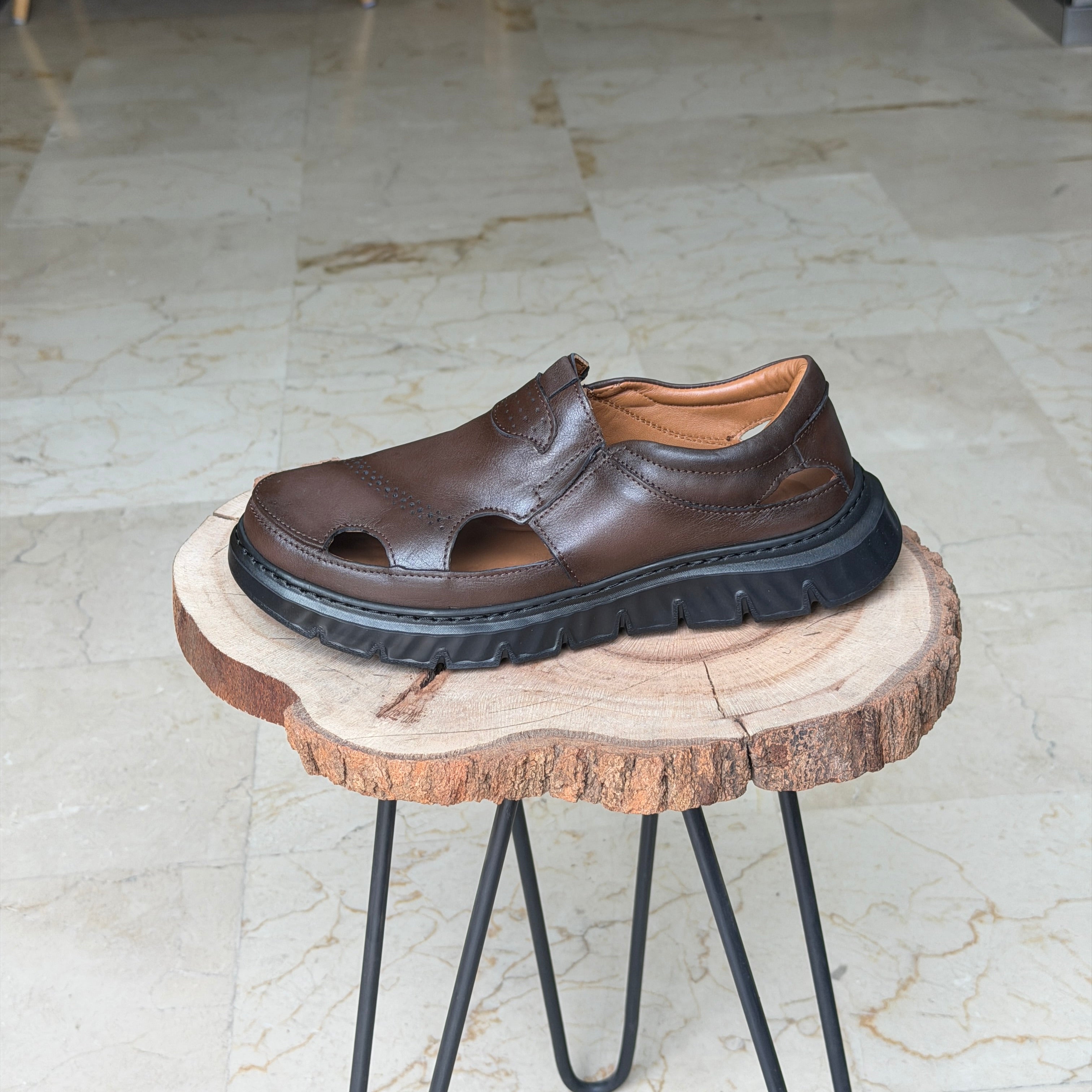 SANDALE EN CUIR Garabia Marron - Shopilo Shoes