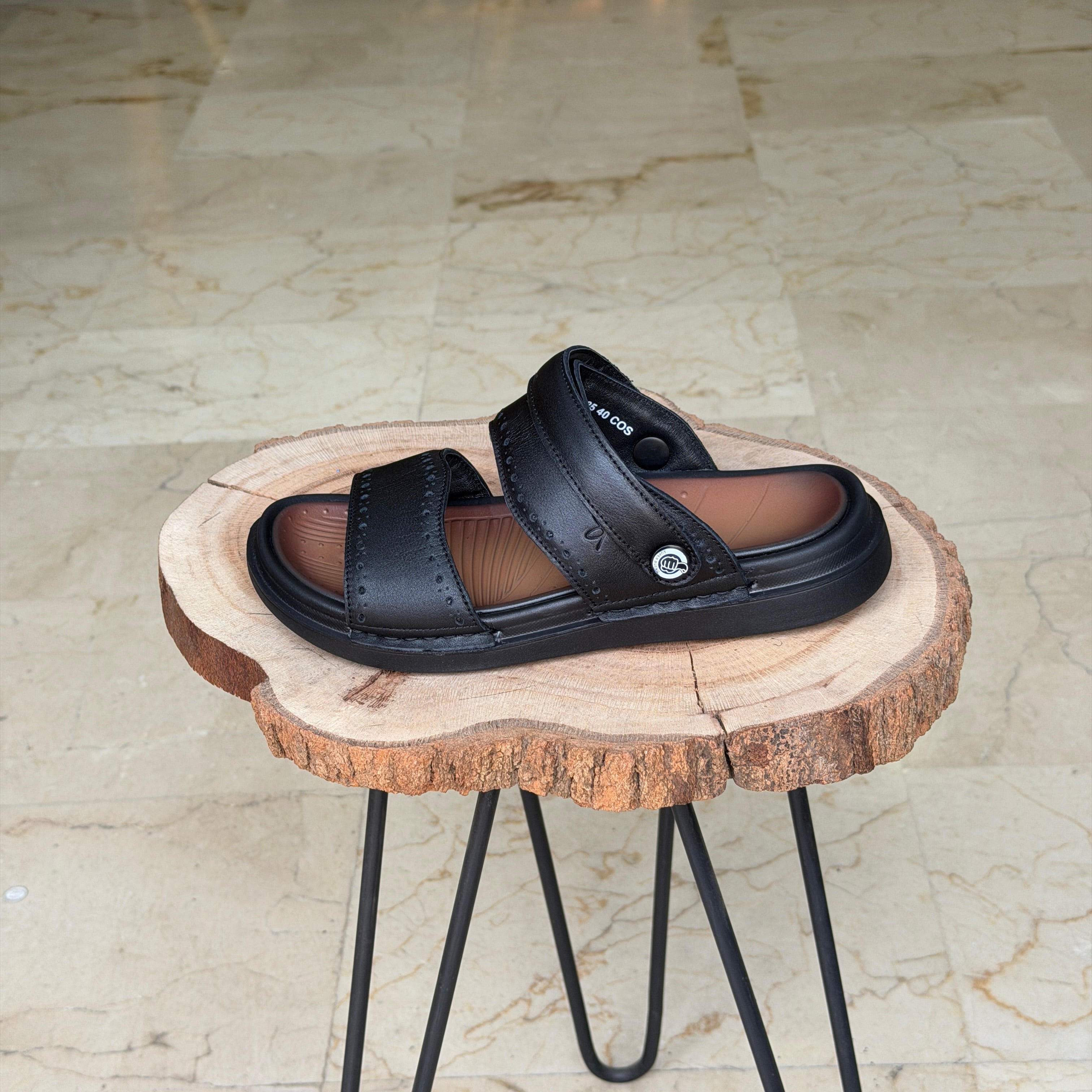 SANDALE EN CUIR Ergonomic Arch S44 NOIR