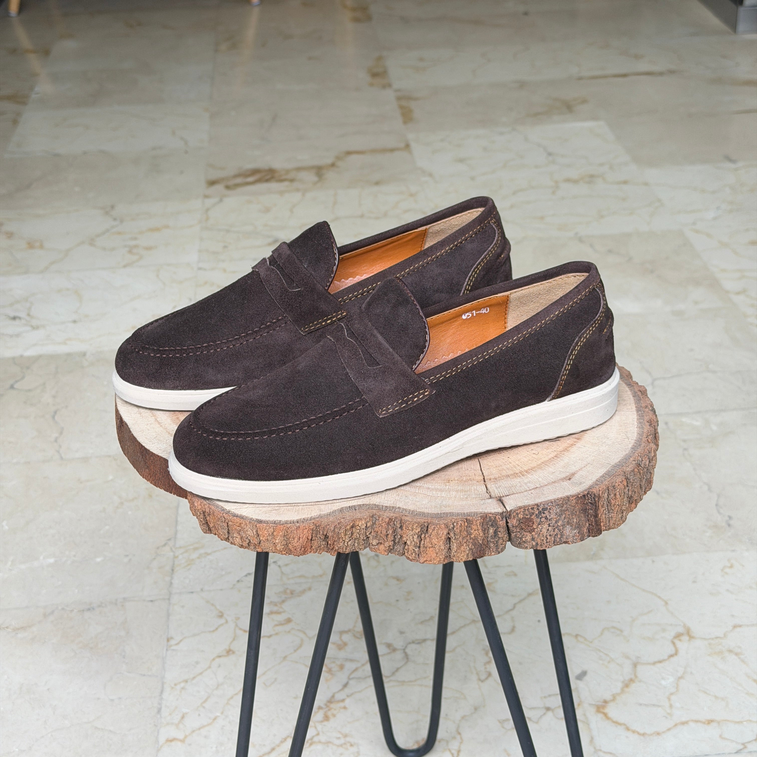 MOCASSIN EN DAIM BERLIN 051 MARRON - Shopilo Shoes