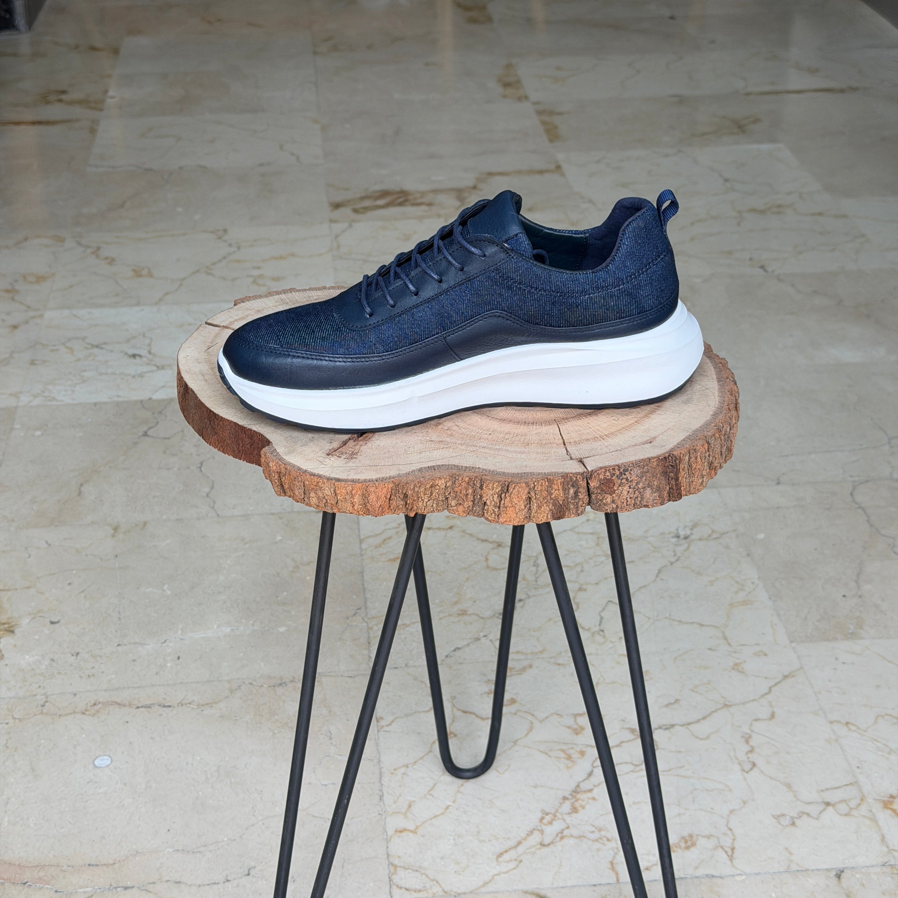 Basket en cuir ET jeans - 944 bleu