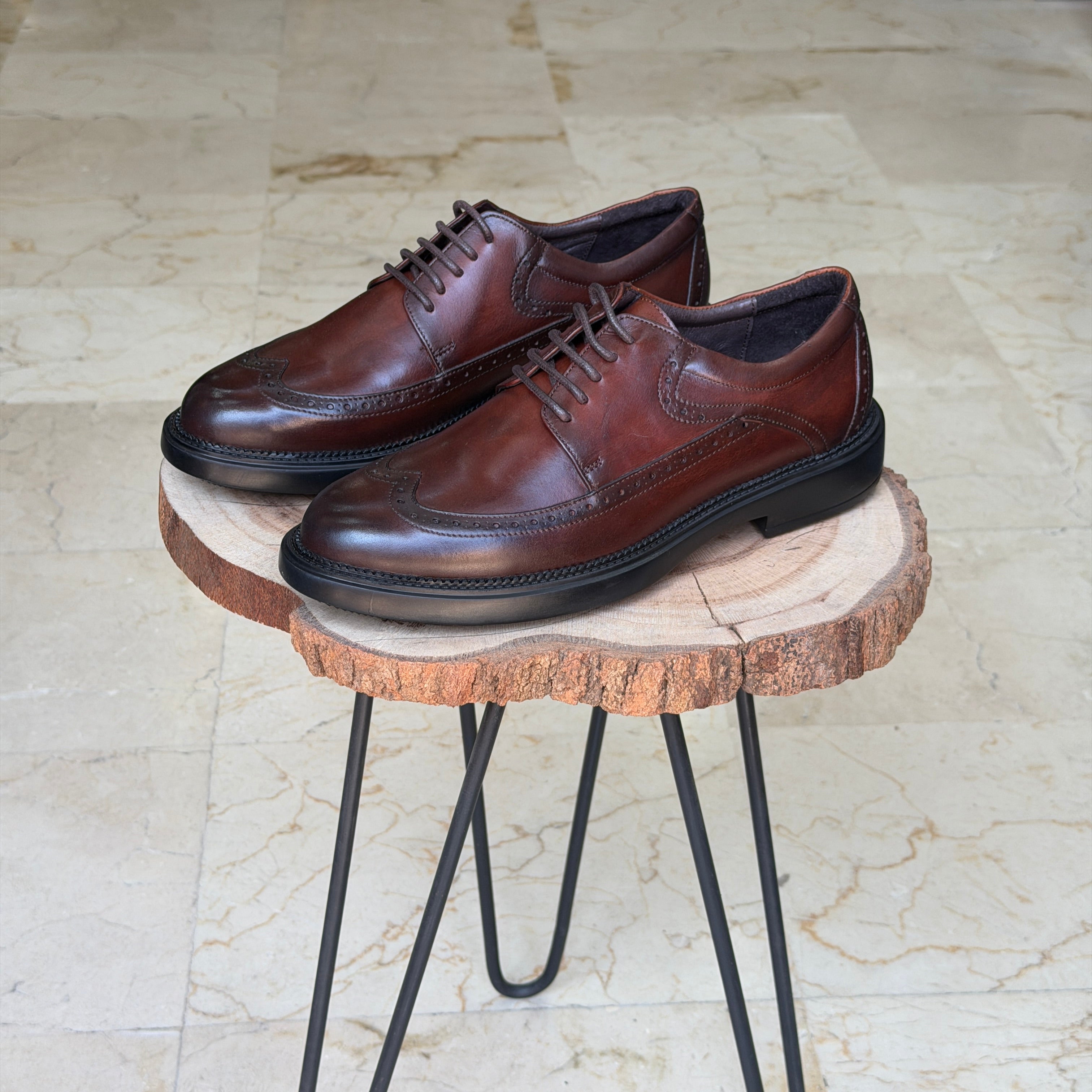 CHAUSSURES EN CUIR VÈRITABLES 028 taba