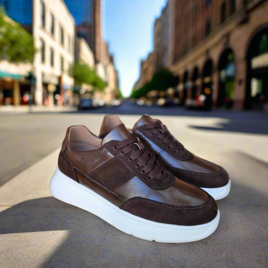 Basket Jevana En Cuir Marron - 1008 Eva
