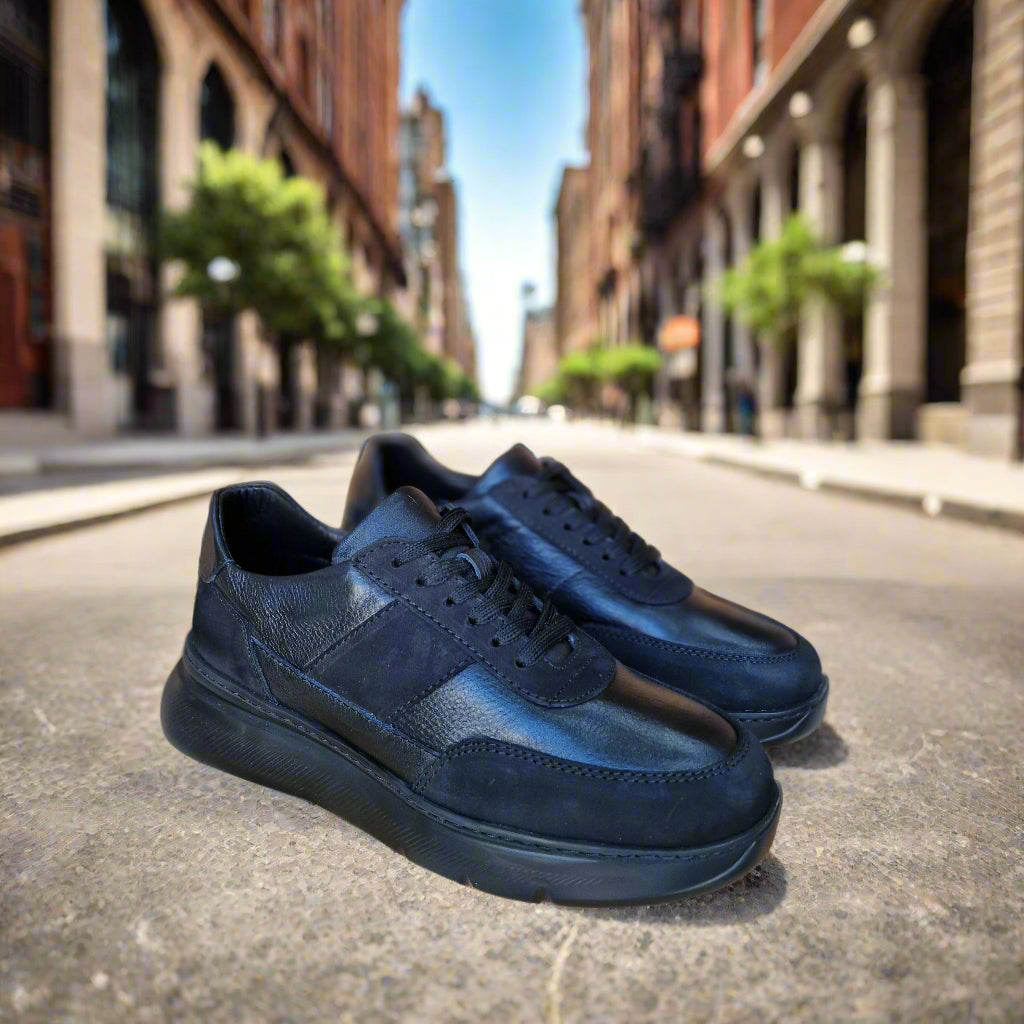 Basket Jevana En Cuir Noir - 1008 Eva