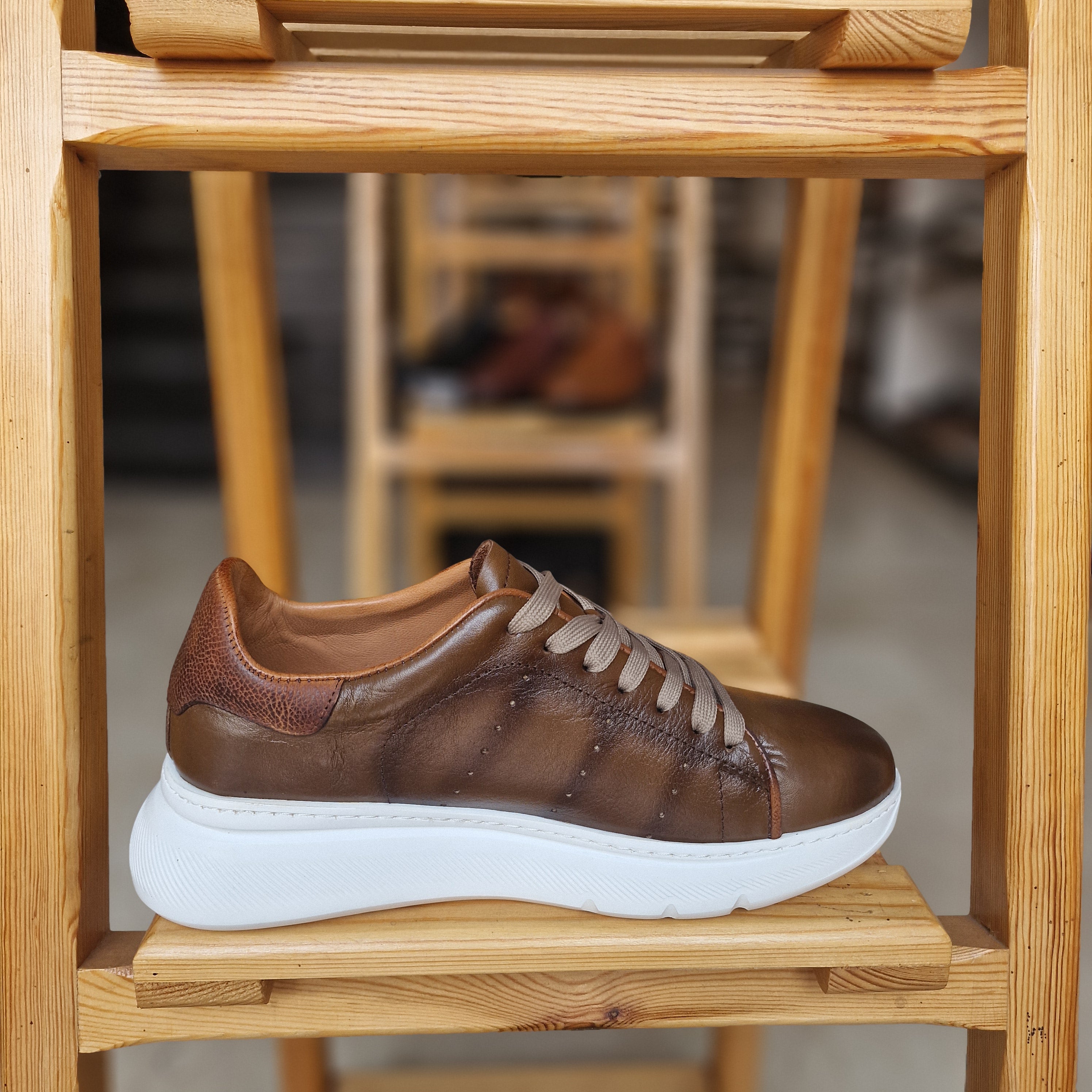 Basket En Cuir Xcellence Marron Clair 1 - 1007 Eva