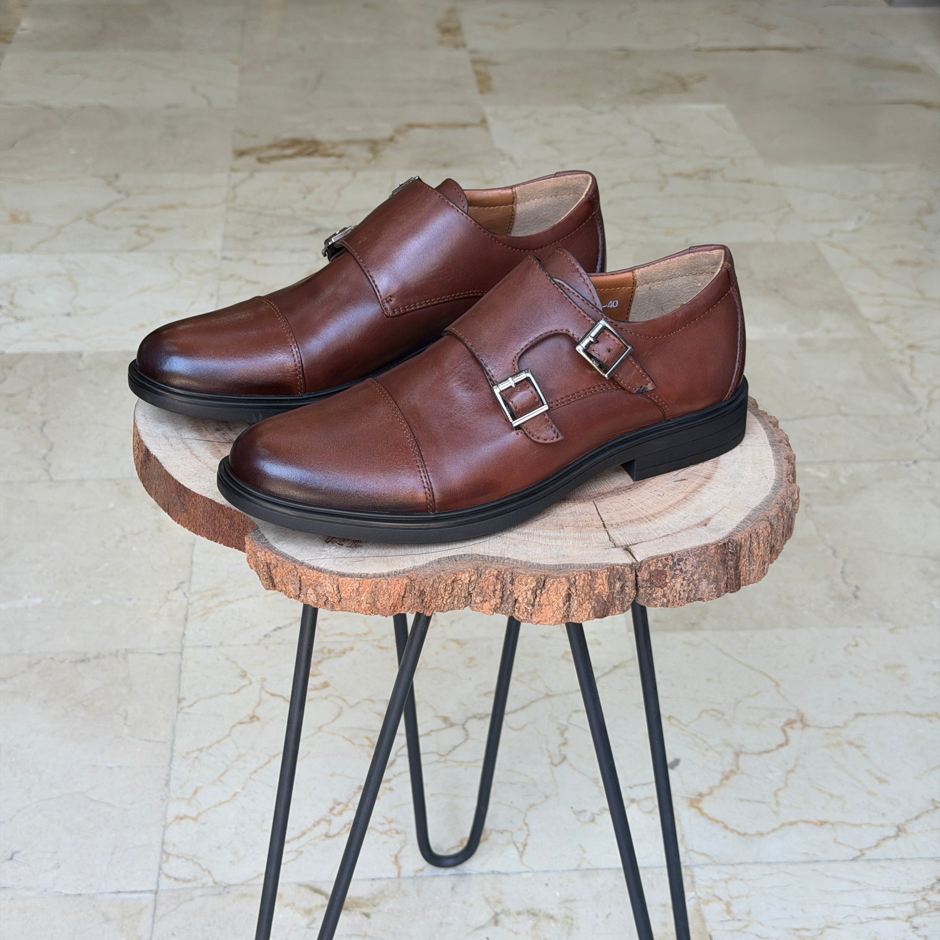 CHAUSSURES EN CUIR VÈRITABLES  DouxPas 0154 MARRON