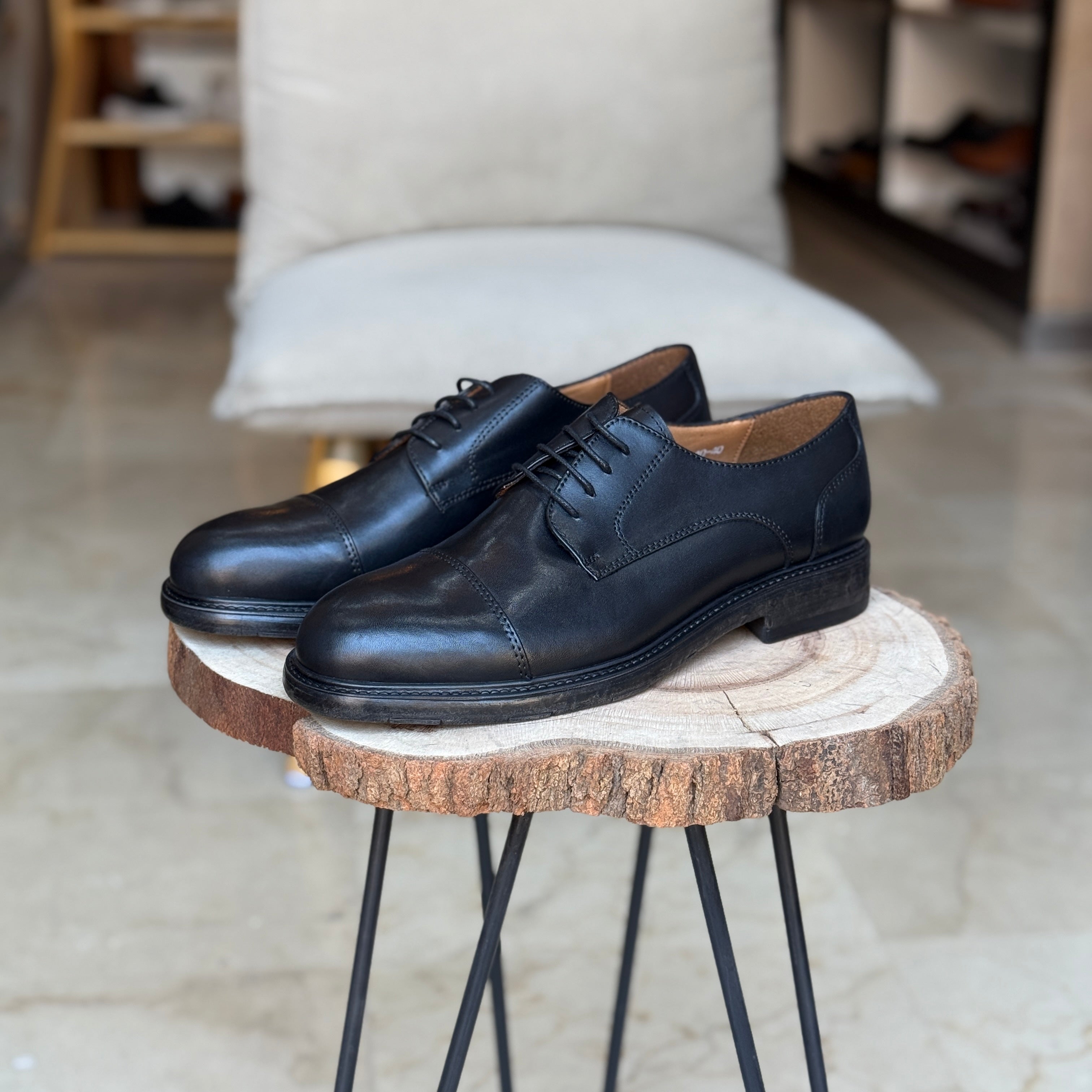 CHAUSSURES EN CUIR VÈRITABLES  REF :IT1010 NOIR