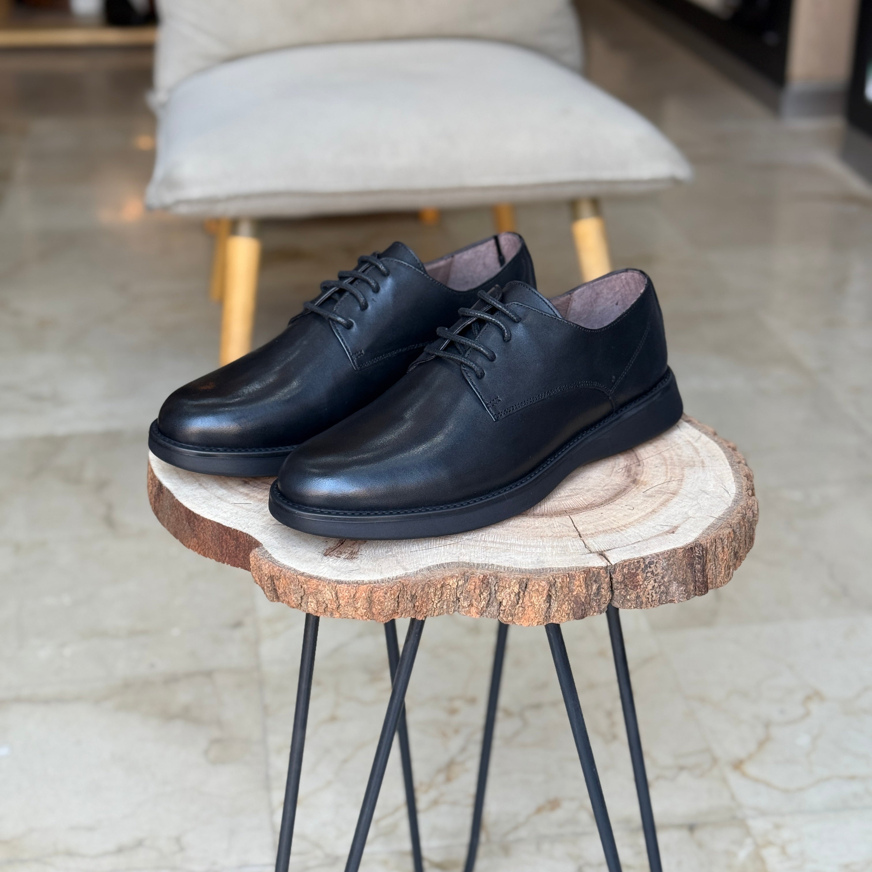 CHAUSSURES EN CUIR VÈRITABLES ELLEGANO