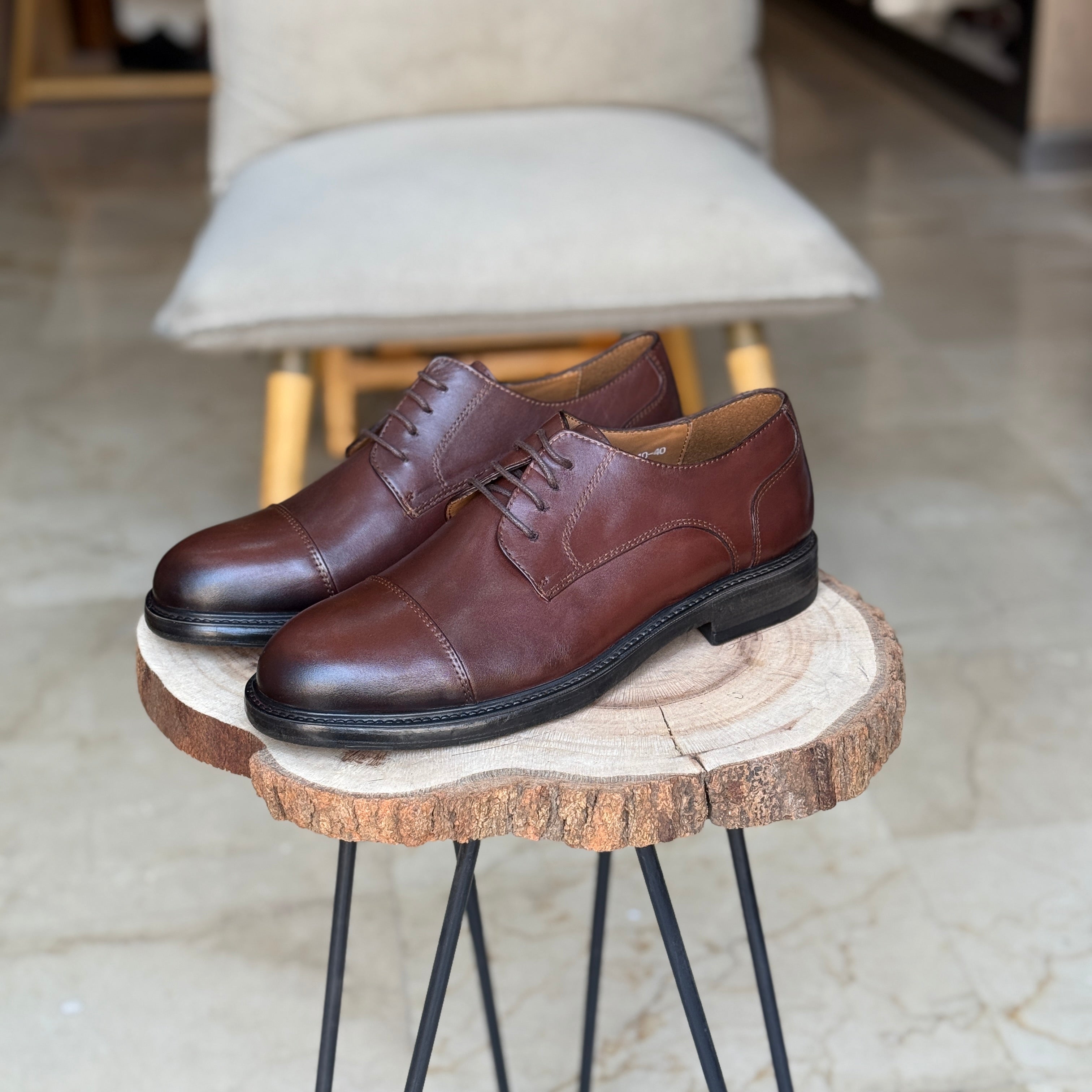 CHAUSSURES EN CUIR VÈRITABLES  REF :IT1010 MARRON