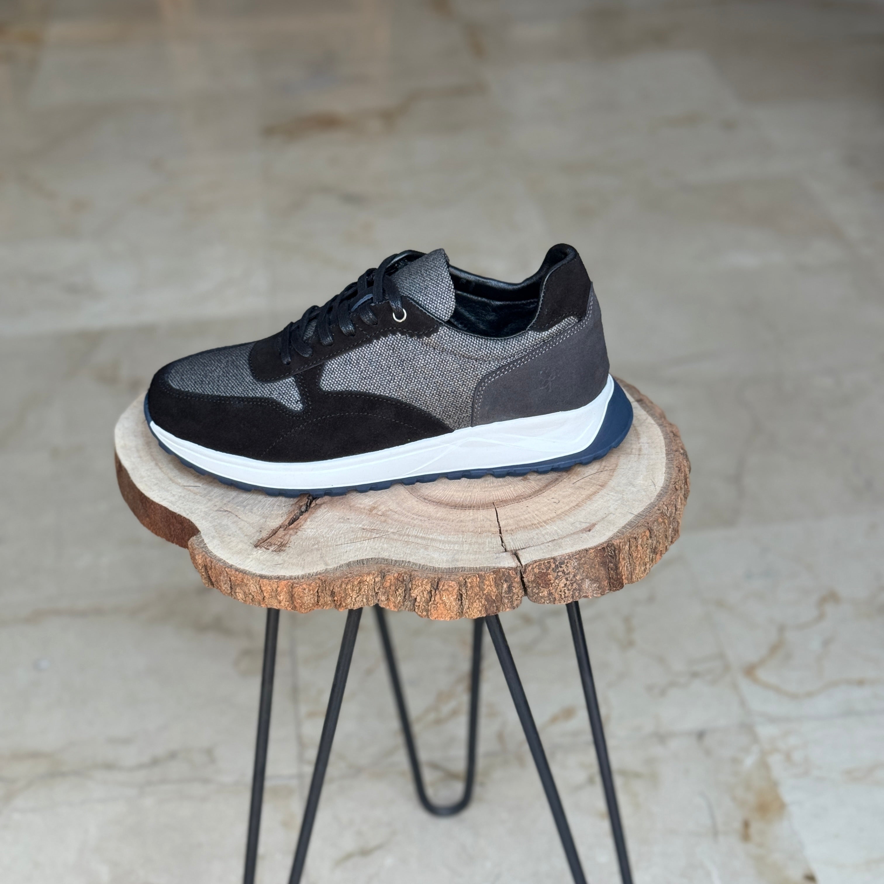 BASKET EN CUIR 915 GRIS/NOIR