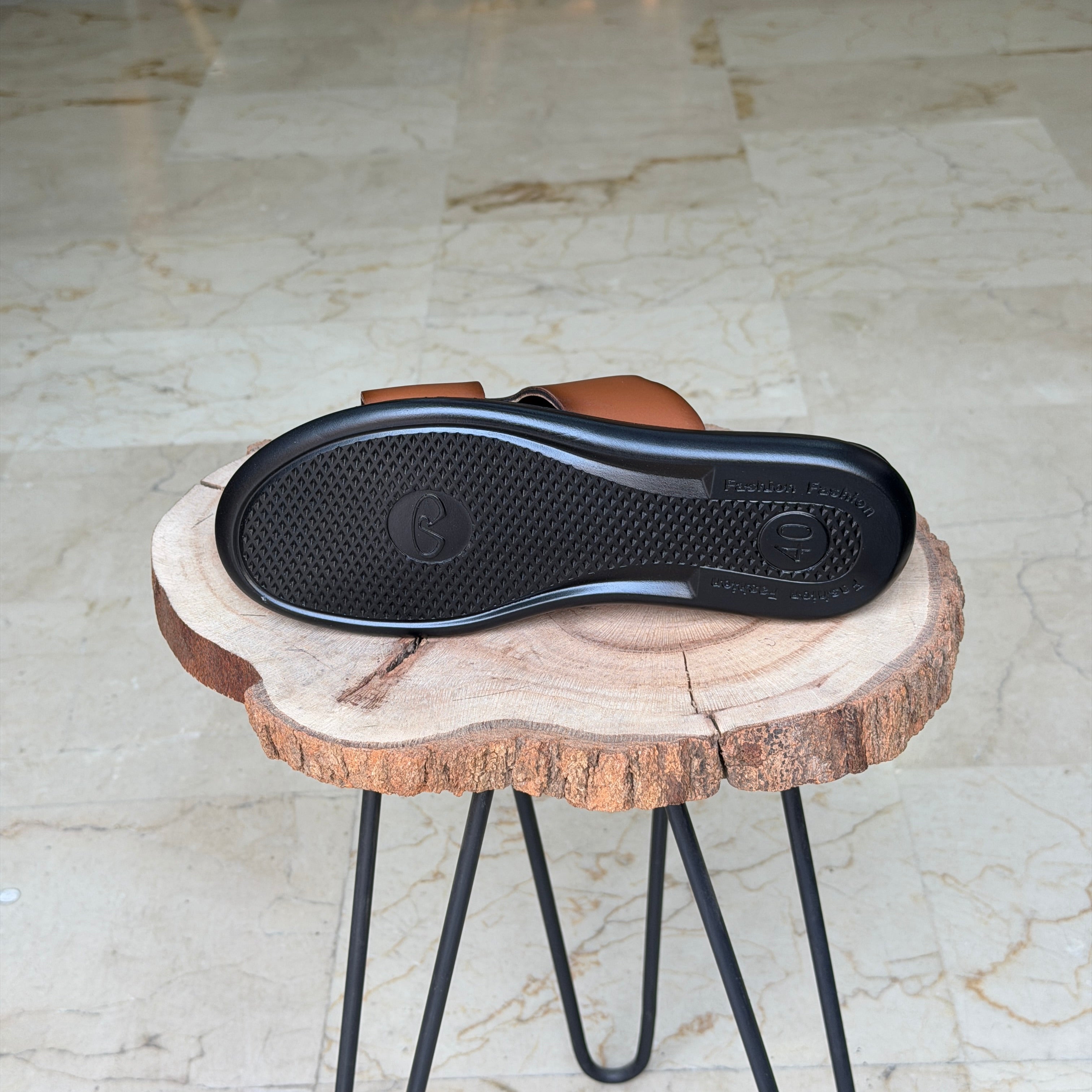 Sendale En Cuir Signateur 01 TABA 1012