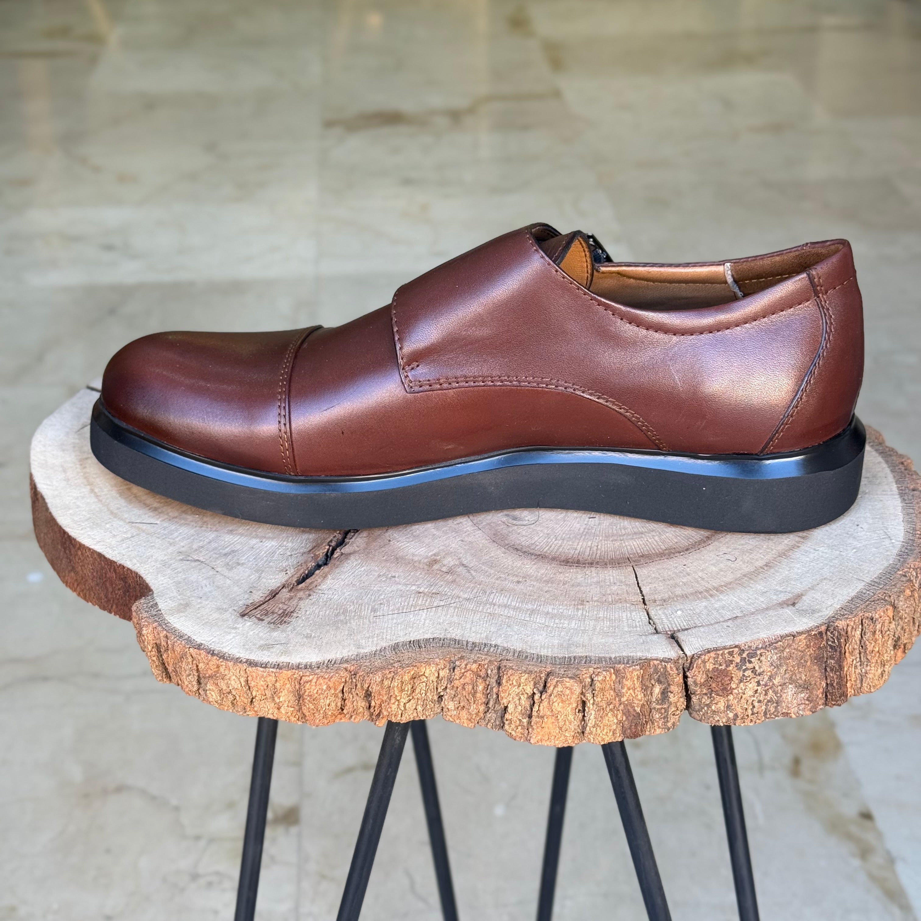 CHAUSSURES EN CUIR VÈRITABLES  DouxPas 0154 MARRON