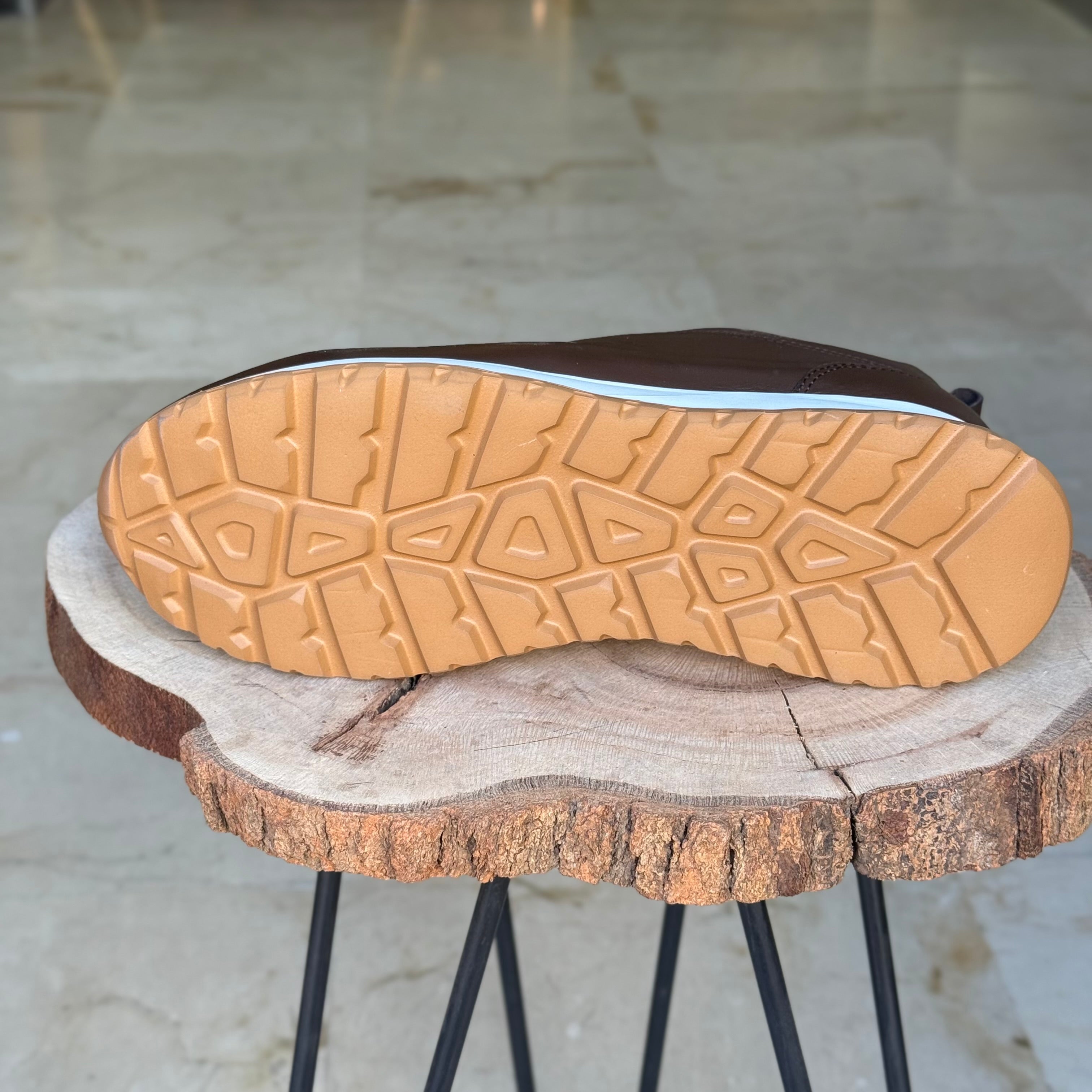 Basket en cuir - 934 MARRON