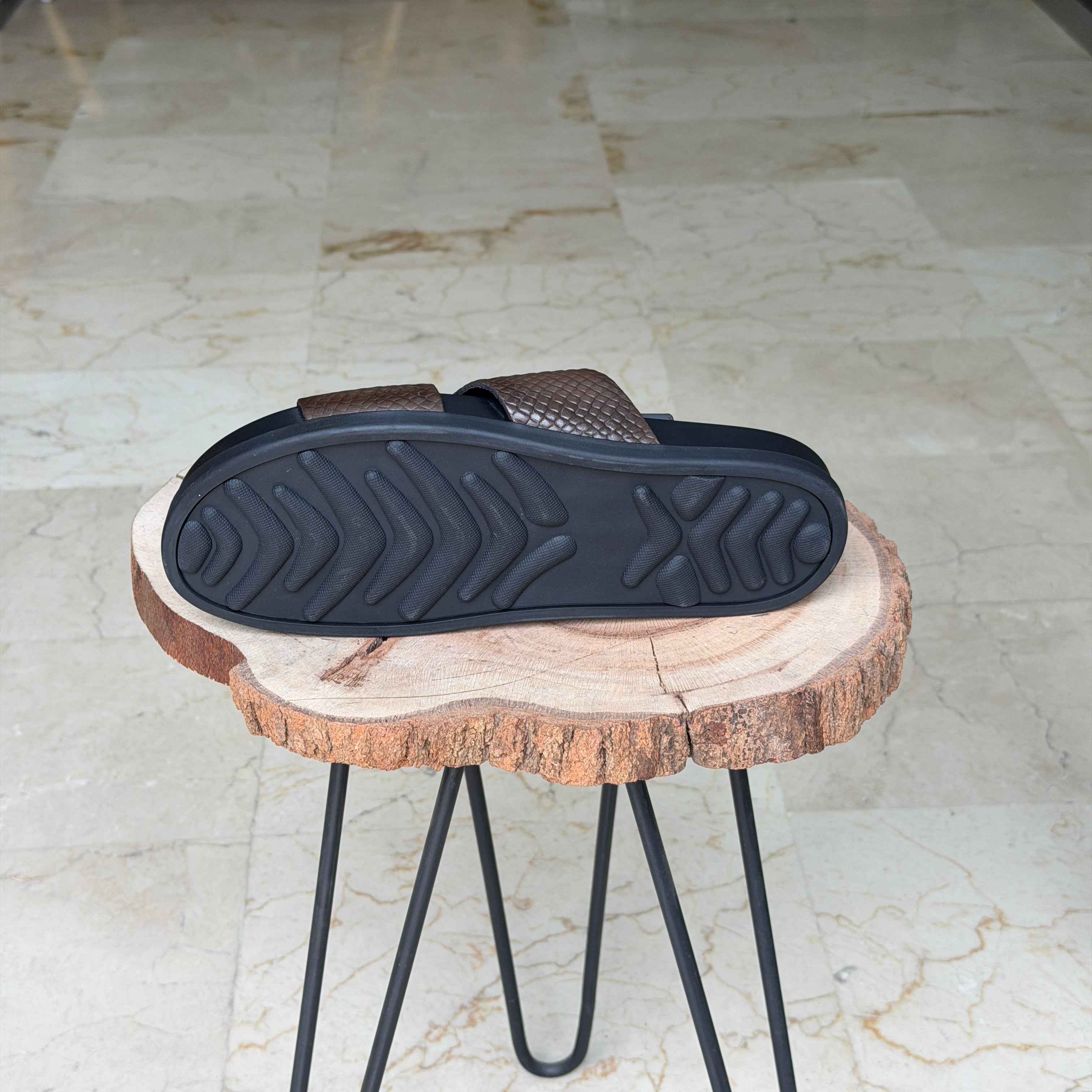 SANDALE EN CUIR Terra-Cuir 1978   Marron Croco - Shopilo Shoes
