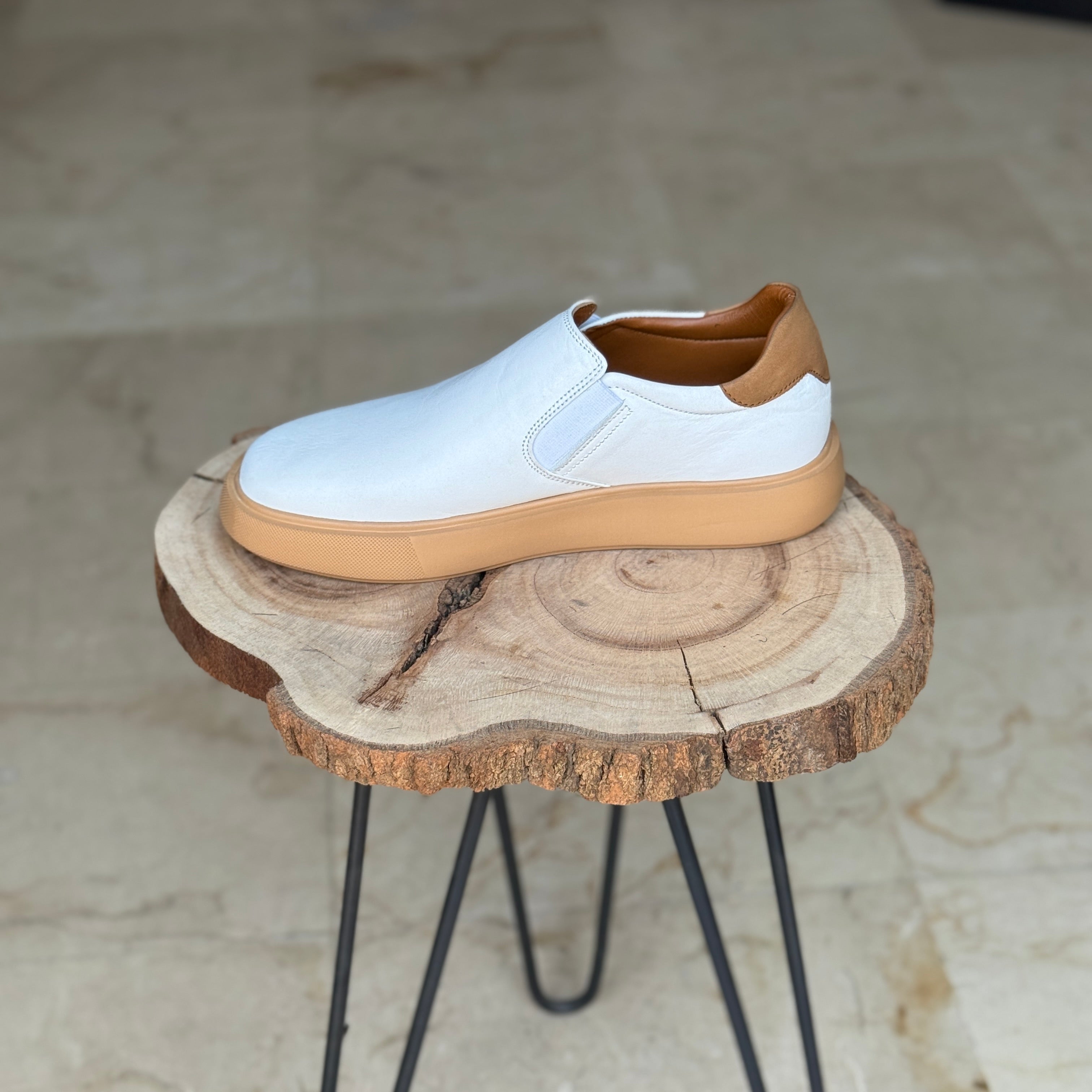 BASKET EN CUIR 816 BC&T