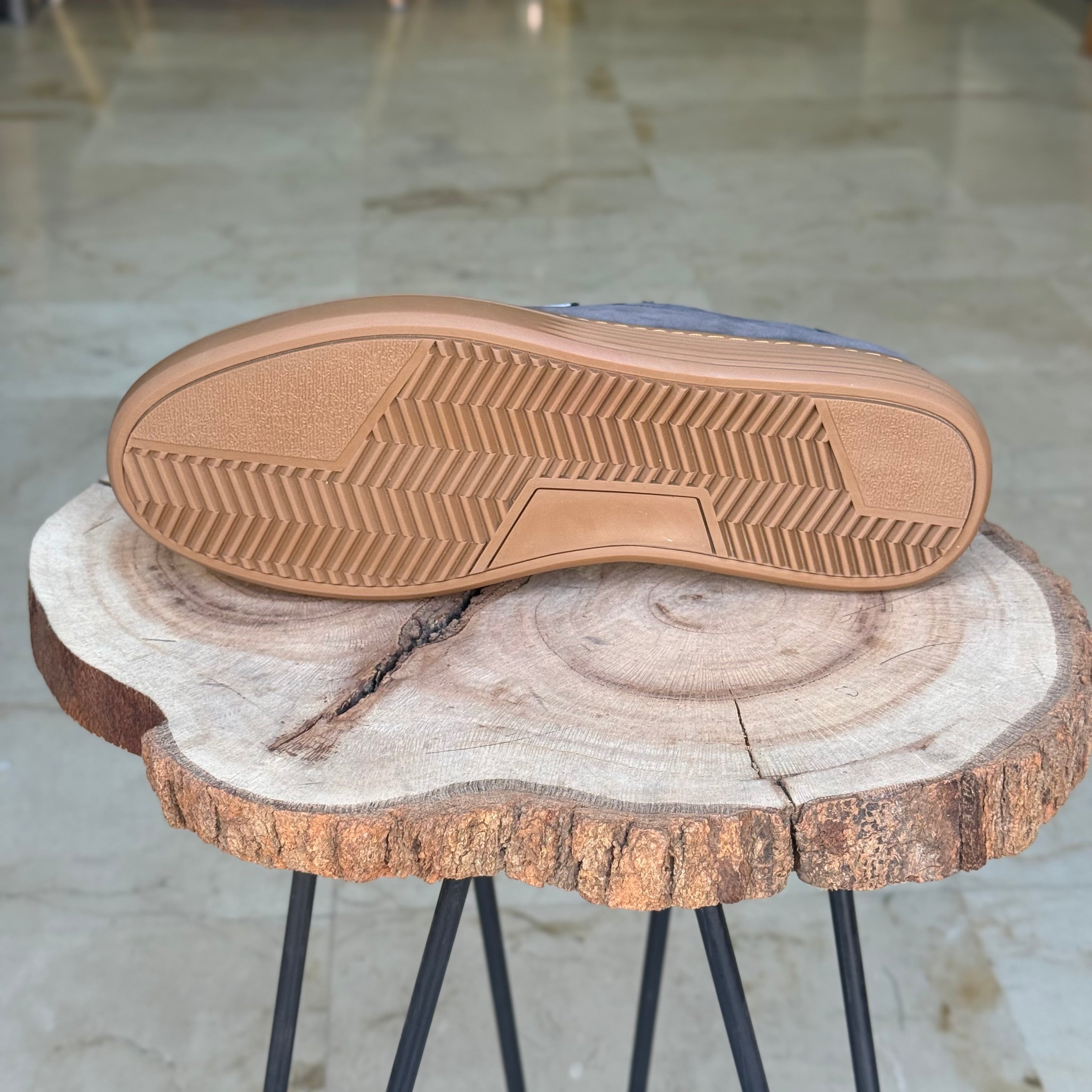 Basket en cuir willson 528 gris-c nubuck