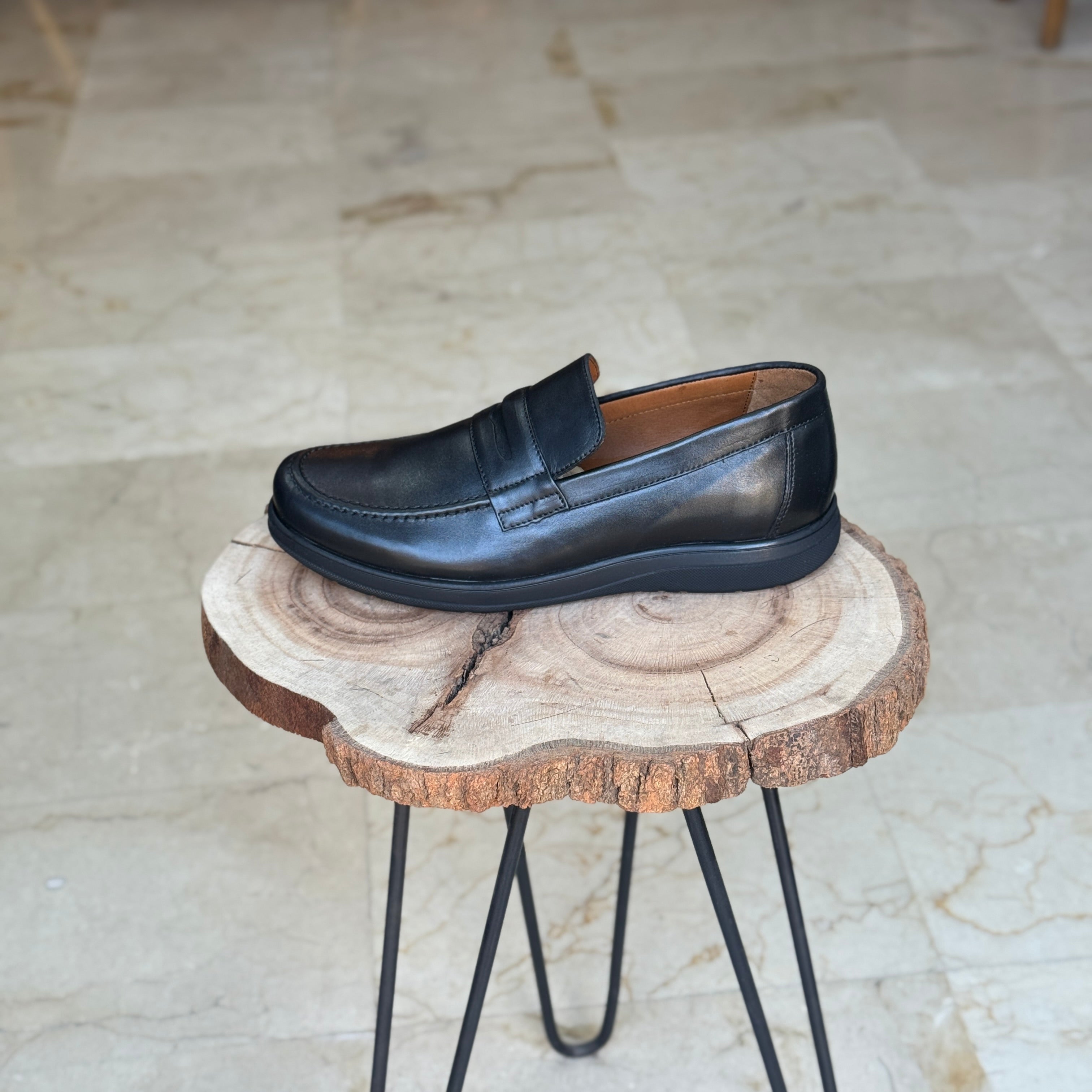 CHAUSSURE MEDICAL EN CUIR 09 NOIR