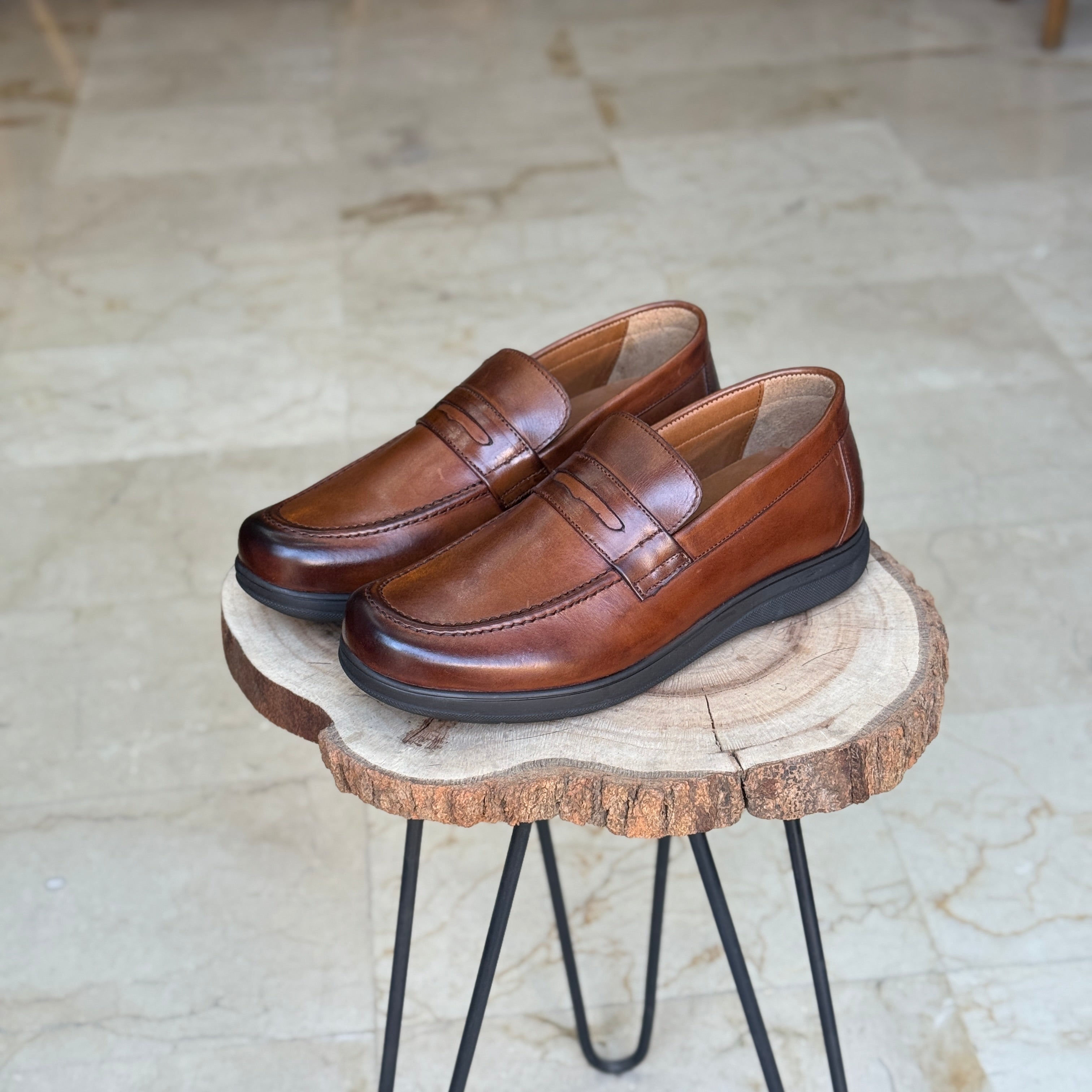 CHAUSSURE MEDICAL EN CUIR 09TABA