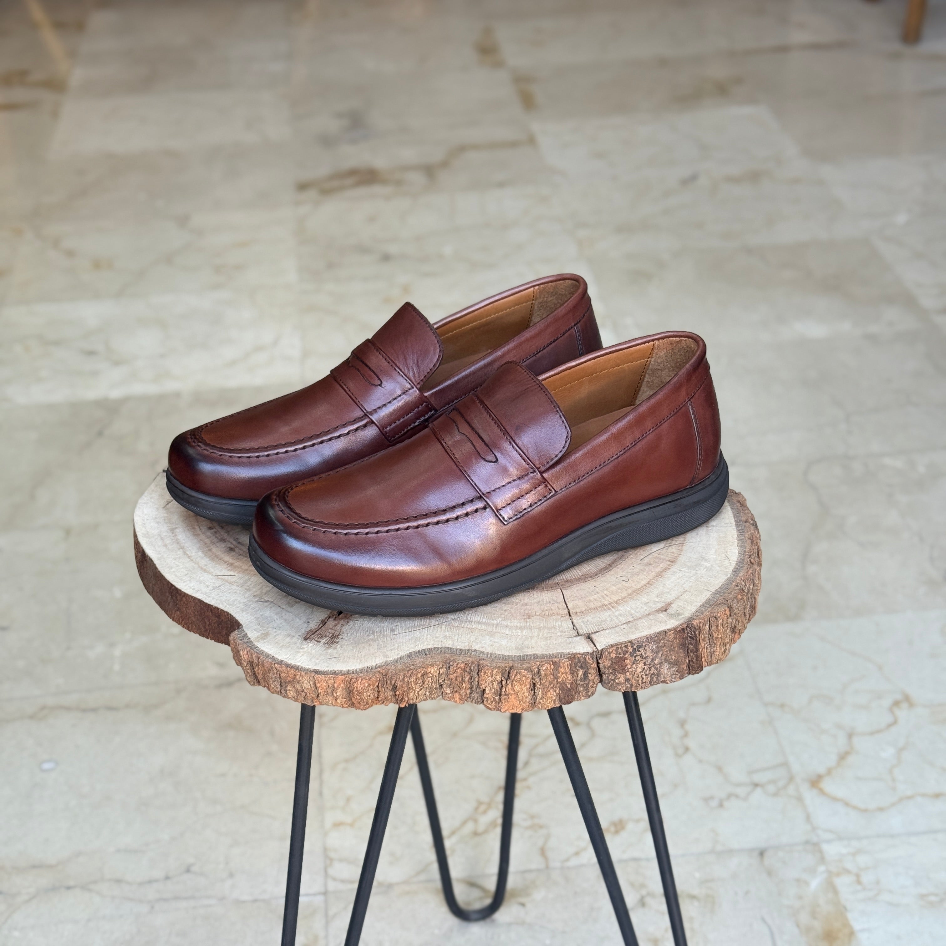 CHAUSSURE MEDICAL EN CUIR 09 MARRON